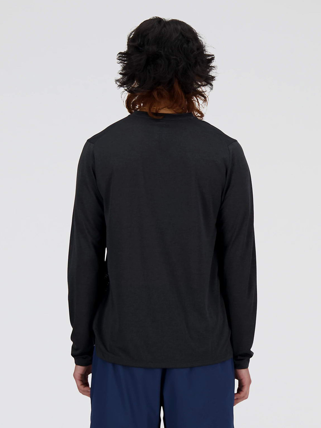 Лонгслів New Balance PERFORMANCE модель MT41256BK Лонгслів New Balance PERFORMANCE модель MT41256BK Фото