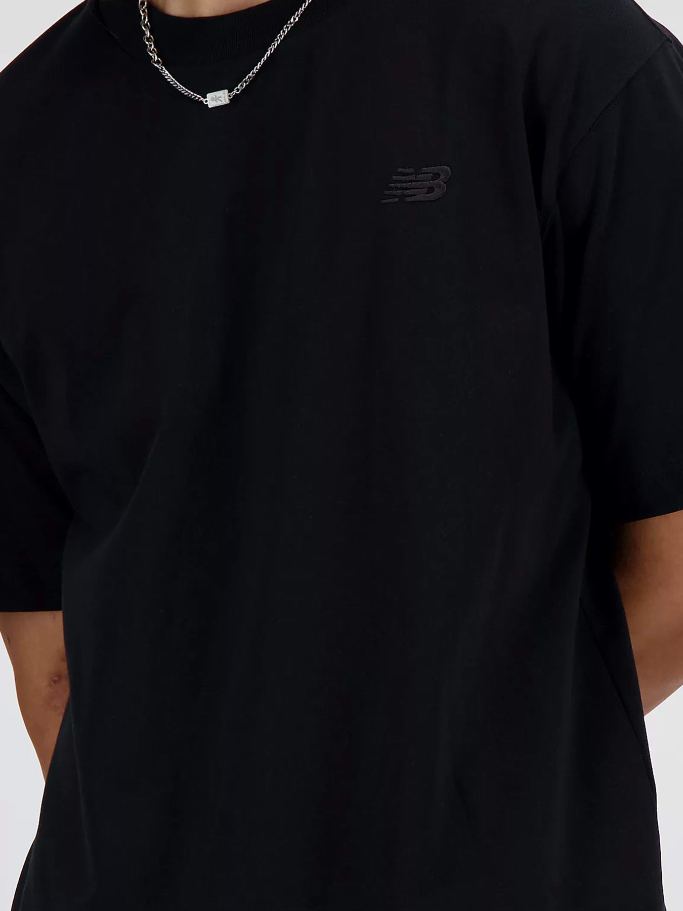 Футболка New Balance Athletics модель MT41533BK Фото