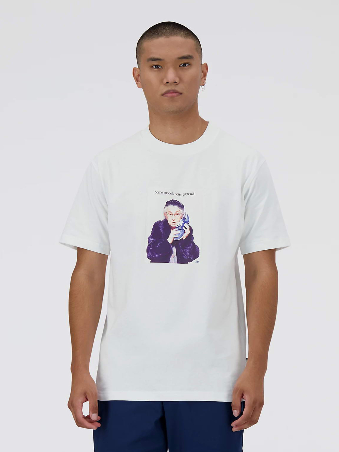 Футболка New Balance Athletics Graphics модель MT41548WT Фото