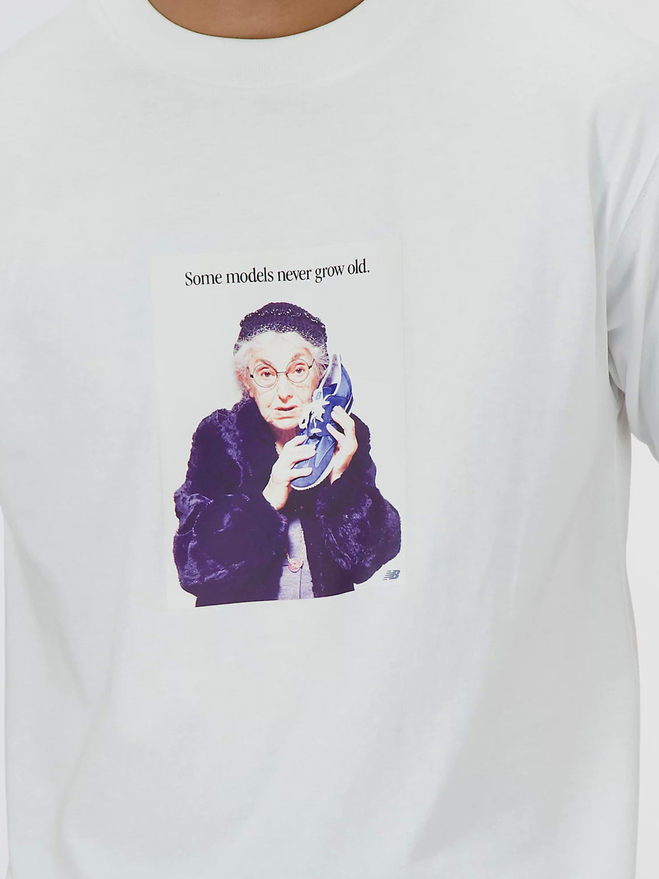 Футболка New Balance ATHLETICS GRAPHICS модель MT41548WT Фото