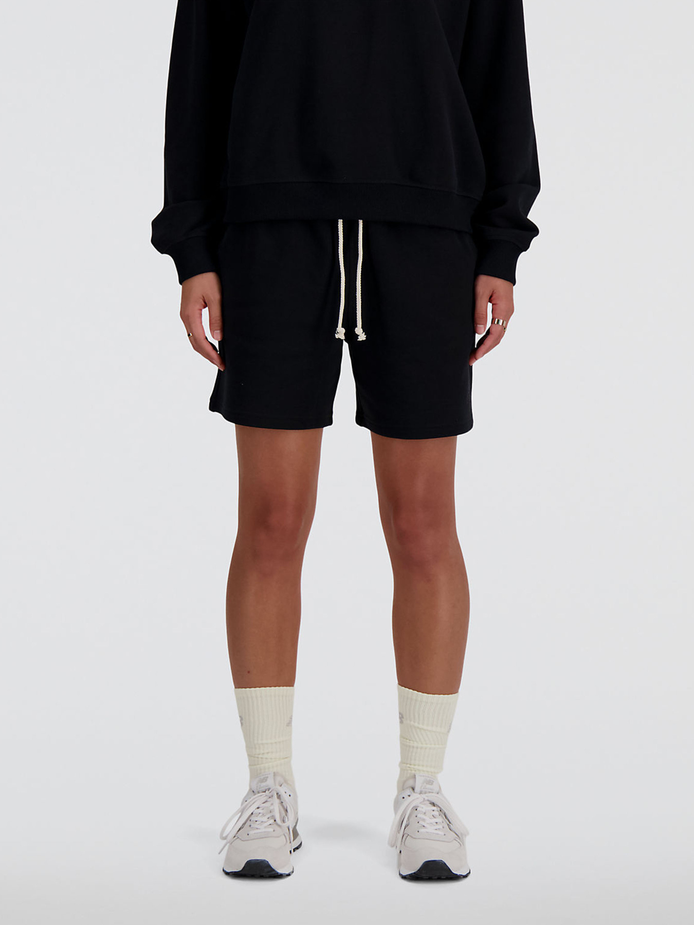 Шорты спортивные New Balance ATHLETICS модель WS41508BK Шорты спортивные New Balance ATHLETICS модель WS41508BK Фото