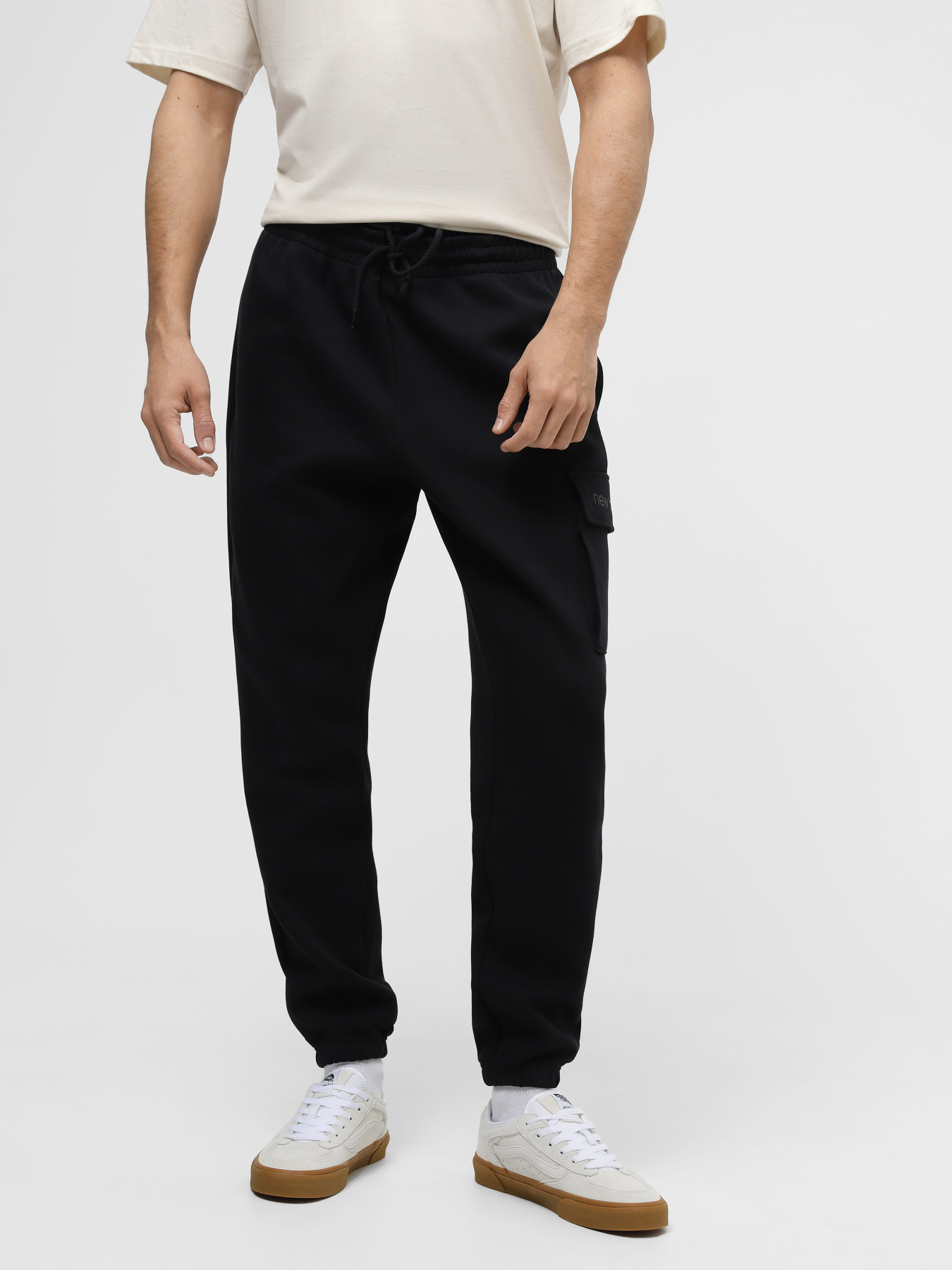 Повсякденні штани New Balance SHIFTED модель MP41553BK Фото