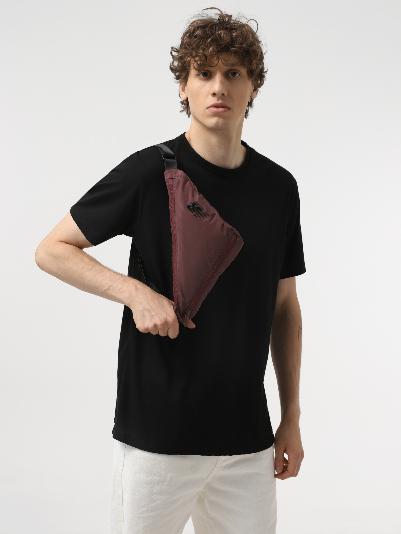 Поясная сумка New Balance XL Bum модель LAB23084LIE Фото