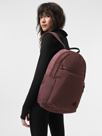 Повседневный рюкзак New Balance LEGACY 24L модель LAB23104CAS Повседневный рюкзак New Balance LEGACY 24L модель LAB23104CAS Фото