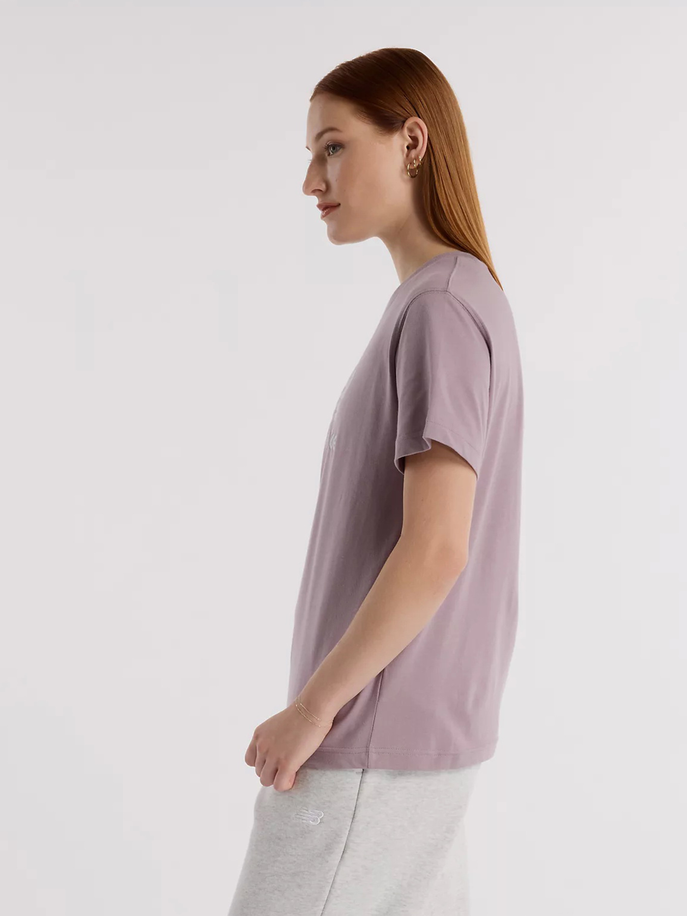 Футболка New Balance SPORT ESSENTIALS JERSEY LOGO модель WT41502ICW Фото