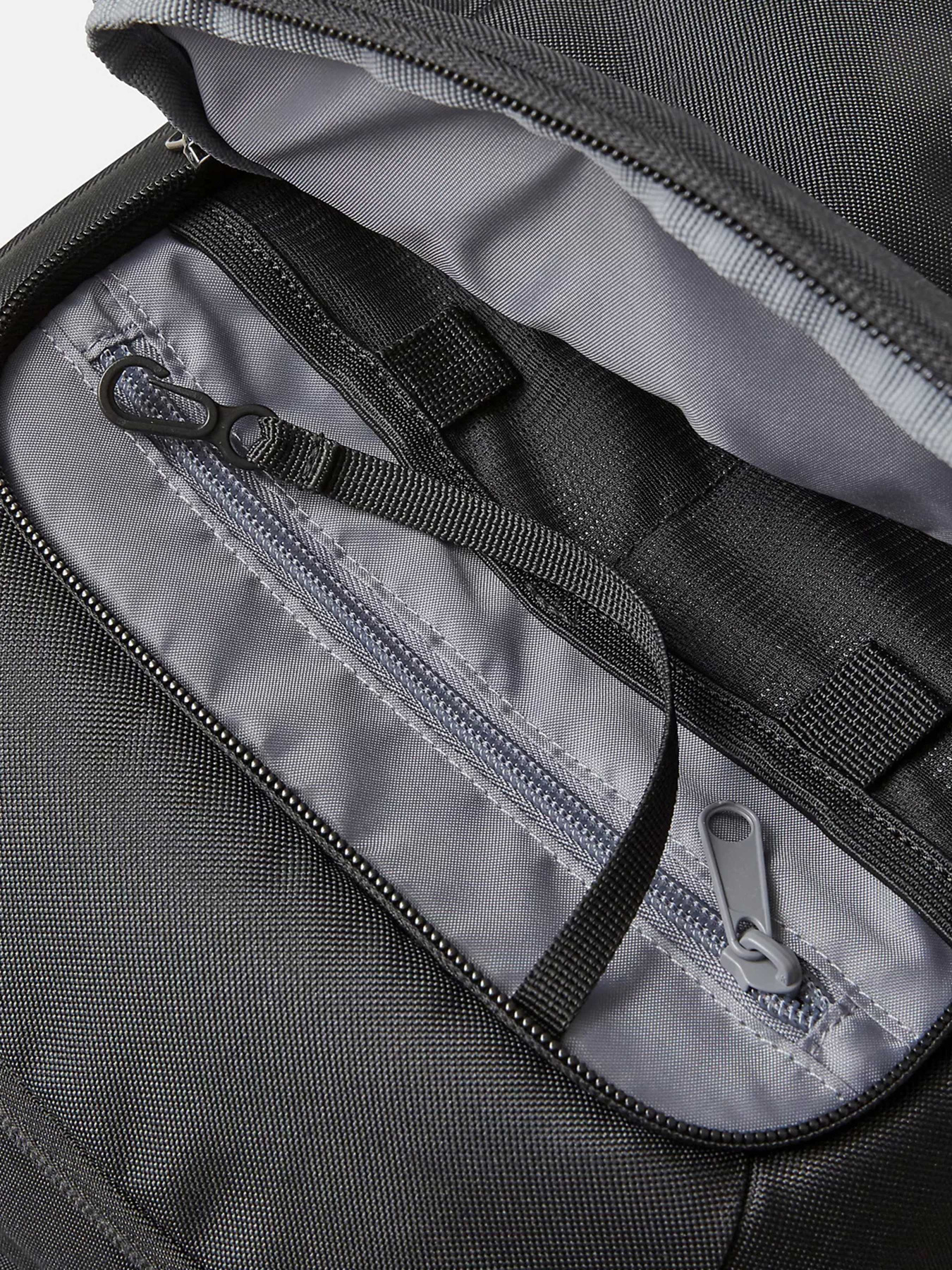 Рюкзак New Balance Logo 29L модель LAB23091BK Фото