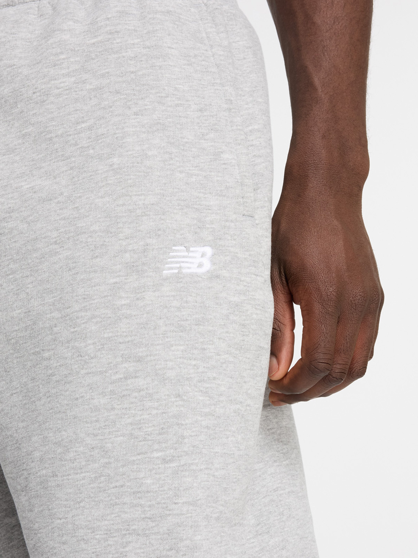 Штаны спортивные New Balance SPORT ESSENTIALS FLEECE модель MP41503AG Фото