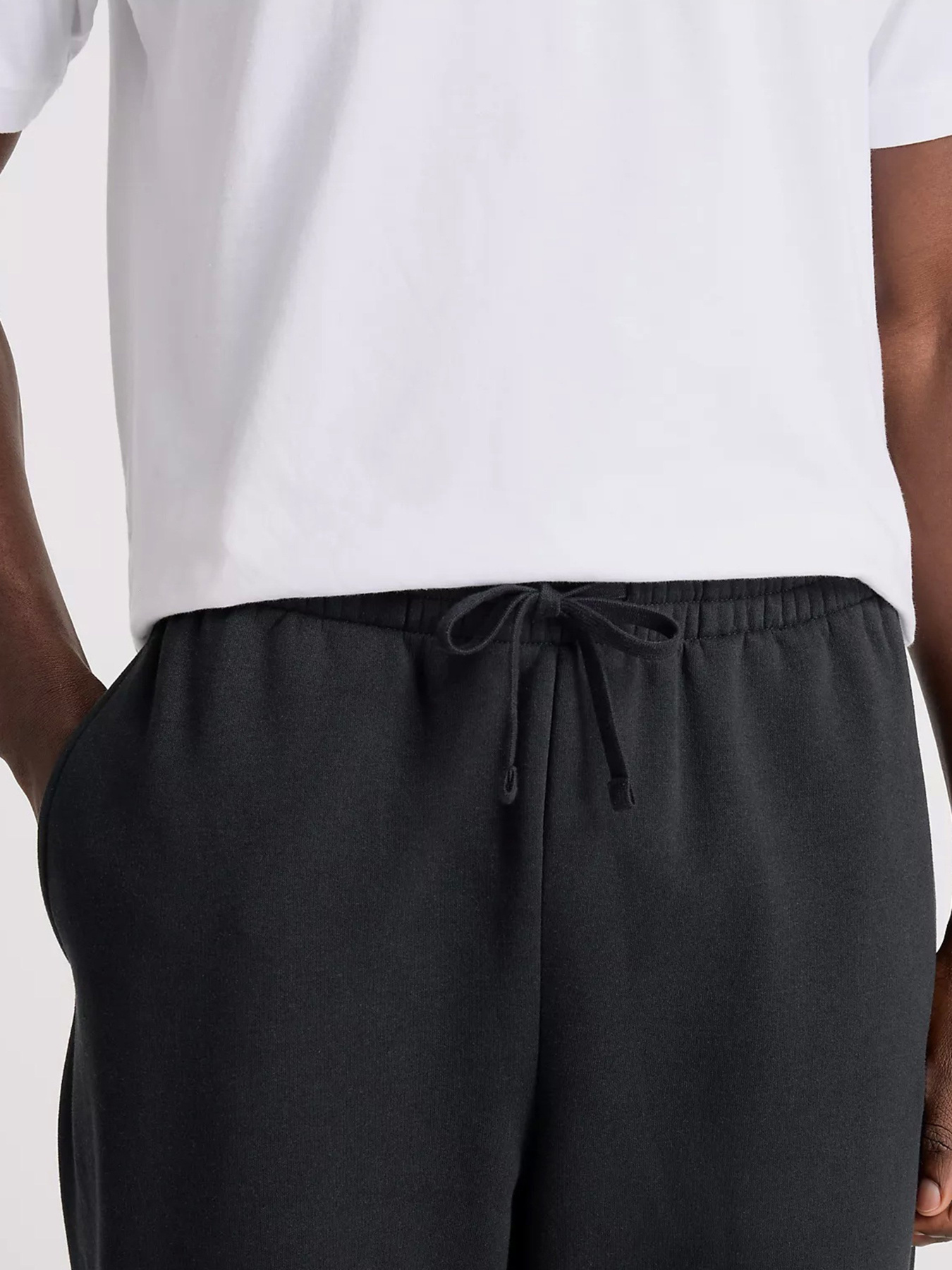 Штаны спортивные New Balance Sport Essentials Fleece модель MP41503BK Фото