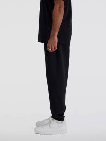 Штаны спортивные New Balance SPORT ESSENTIALS FLEECE модель MP41503BK Фото