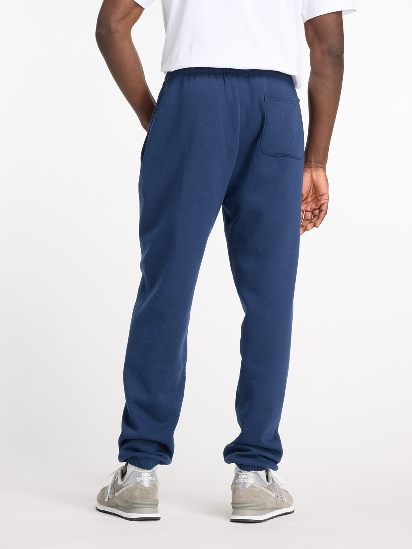 Штаны спортивные New Balance SPORT ESSENTIALS FLEECE модель MP41503NNY Фото