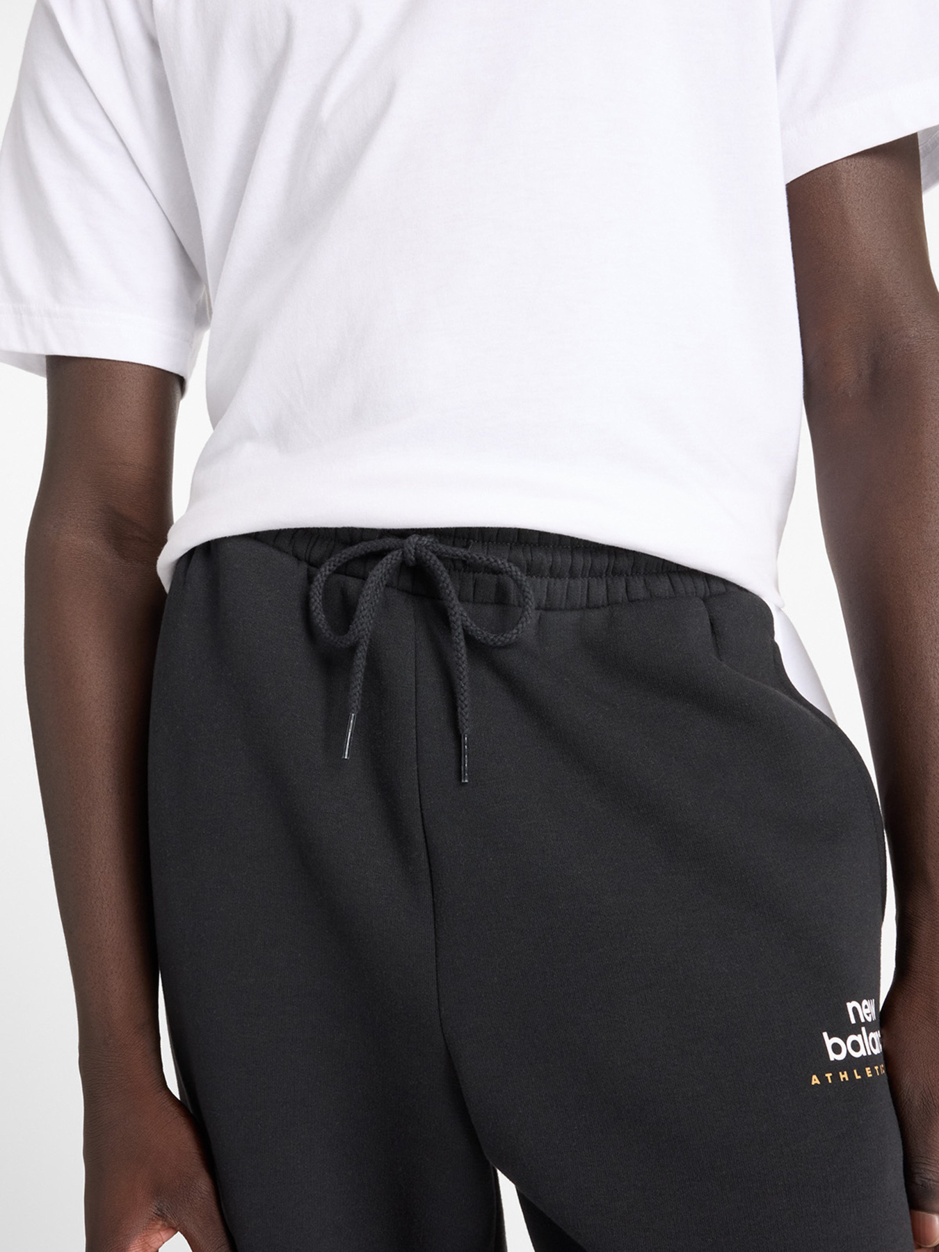 Штаны спортивные New Balance Classics Fleece модель MP43522BK Фото