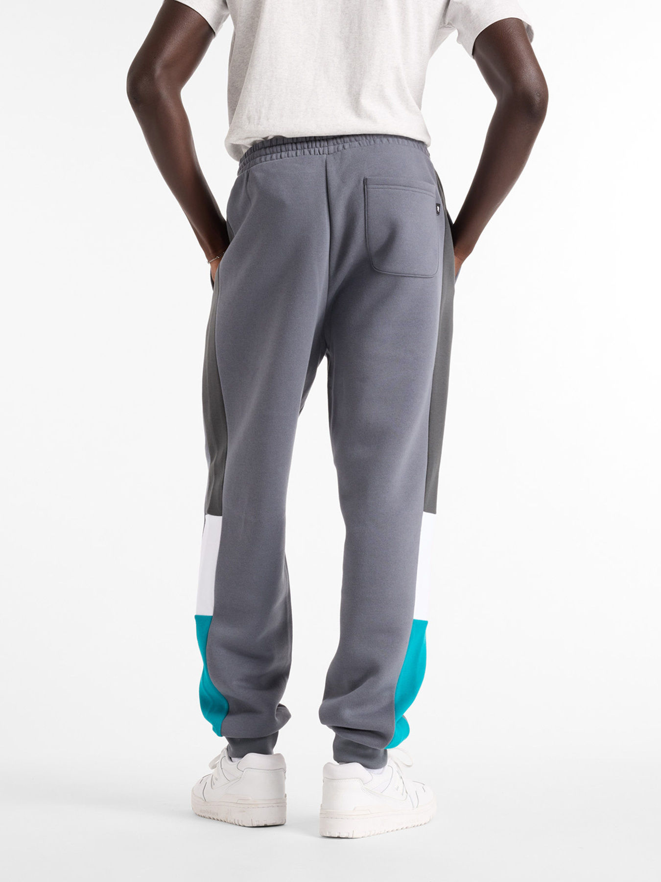 Штаны спортивные New Balance Classics Fleece модель MP43522GT Фото