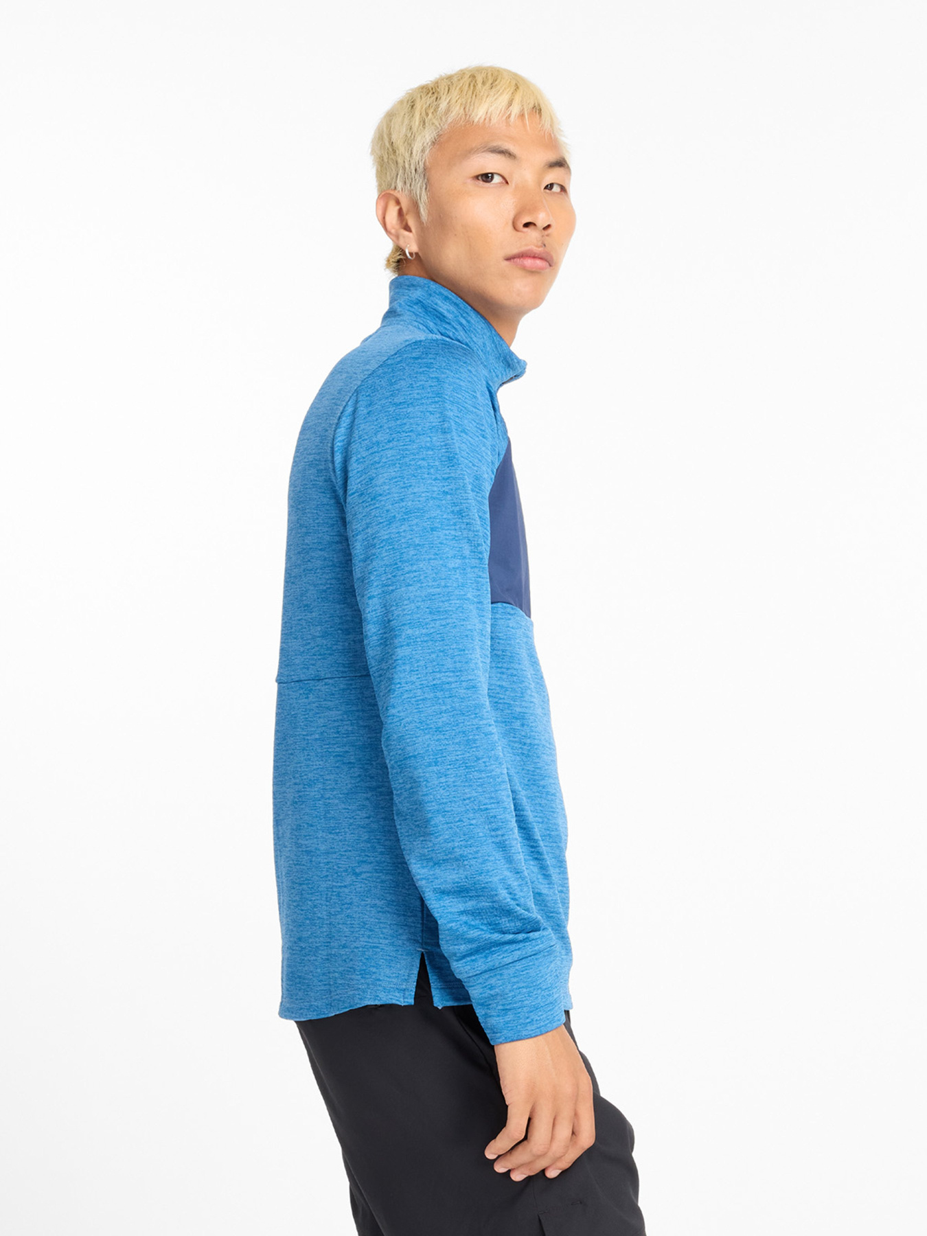 Спортивная кофта New Balance ATHLETICS HEAT GRID 1/2 ZIP модель MT43204HEB Фото