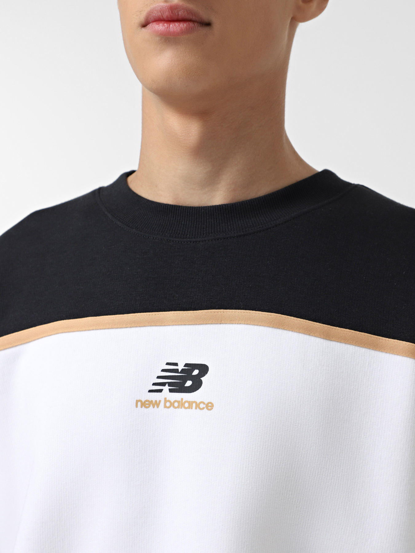 Свитшот New Balance Classics Fleece модель MT43525BK Фото