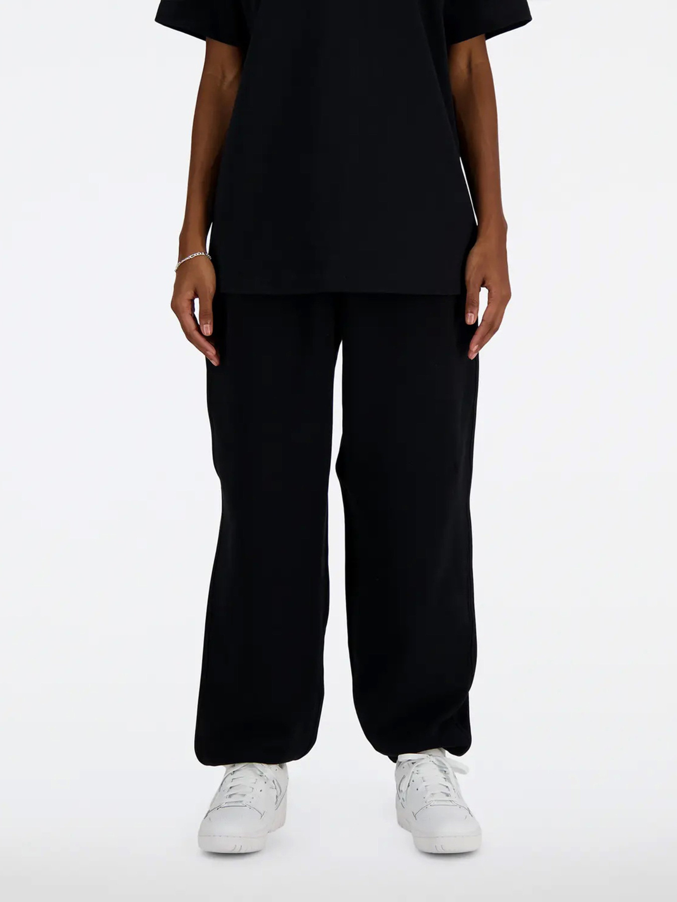 Штаны спортивные New Balance Athletics модель WP41513BK Фото