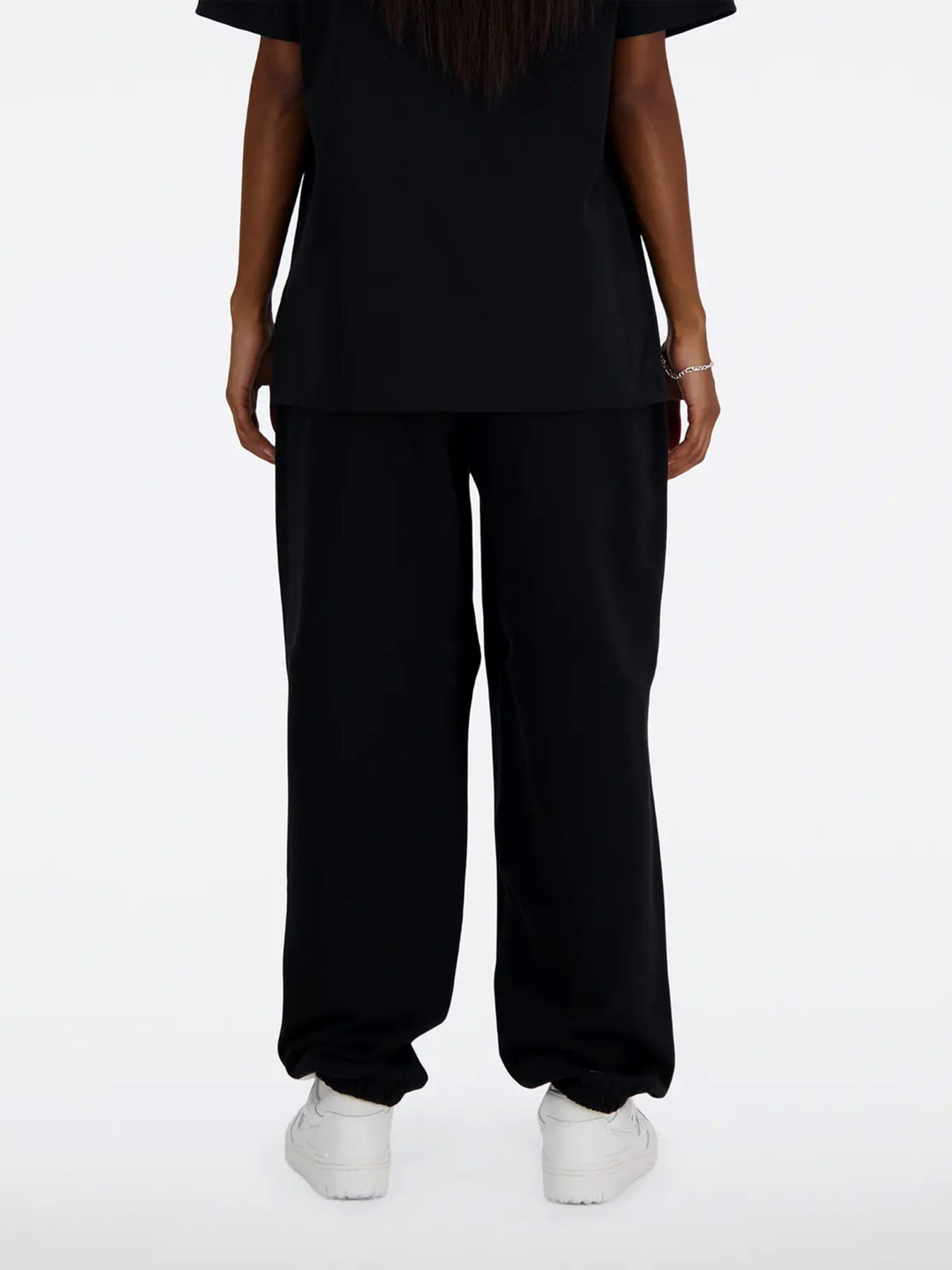 Штаны спортивные New Balance ATHLETICS модель WP41513BK Штаны спортивные New Balance ATHLETICS модель WP41513BK Фото