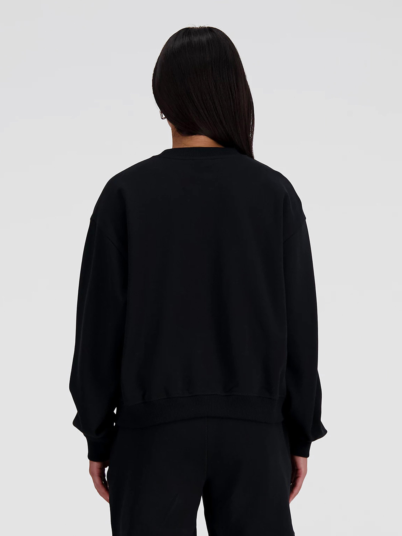 Свитшот New Balance Athletics French Terry модель WT41500BK Фото