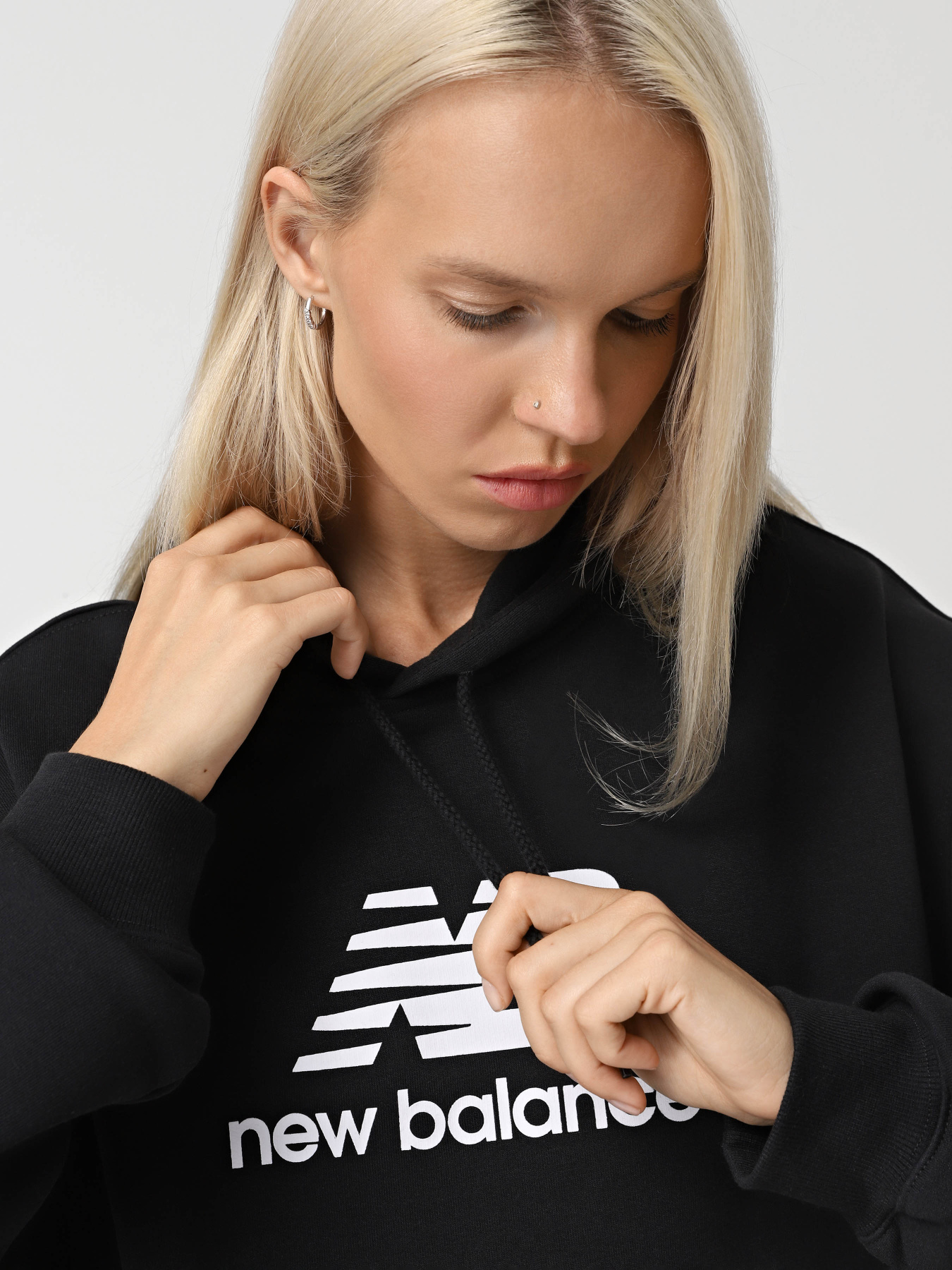 Худи New Balance Essentials Fleece модель WT41506BK Фото