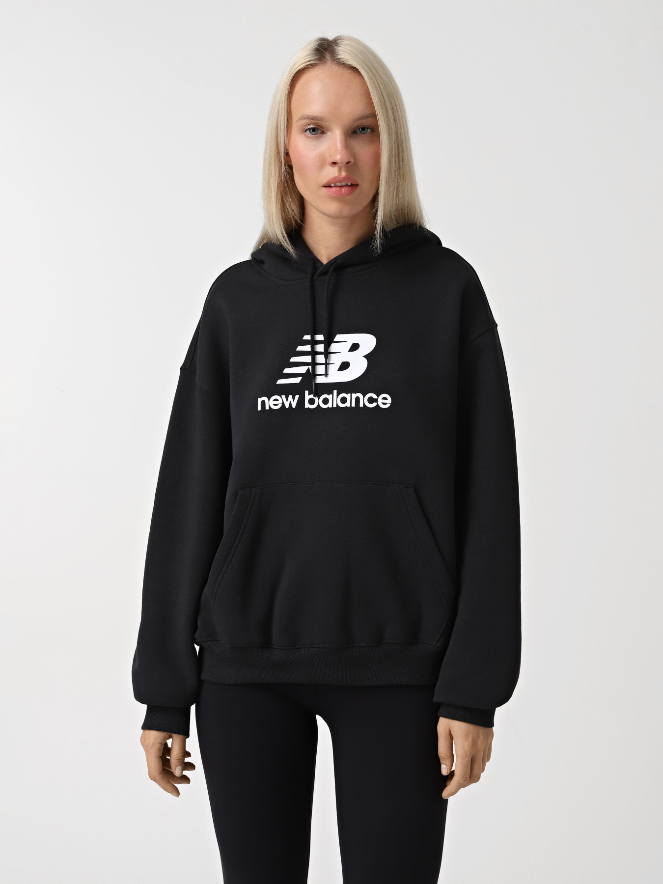 Худі New Balance ESSENTIALS FLEECE модель WT41506BK Фото