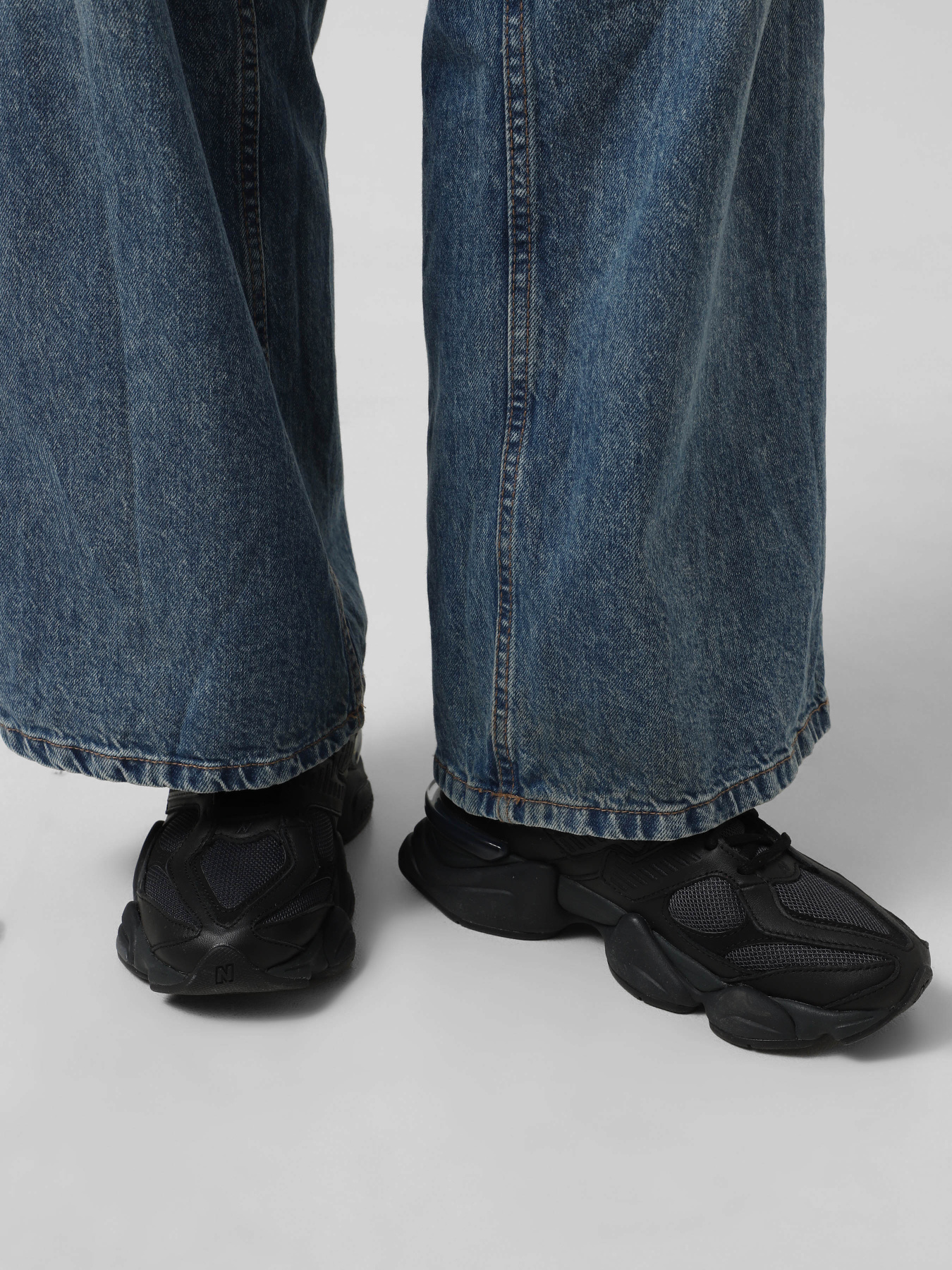 Кроссовки New Balance 9060 модель U9060NRI Фото