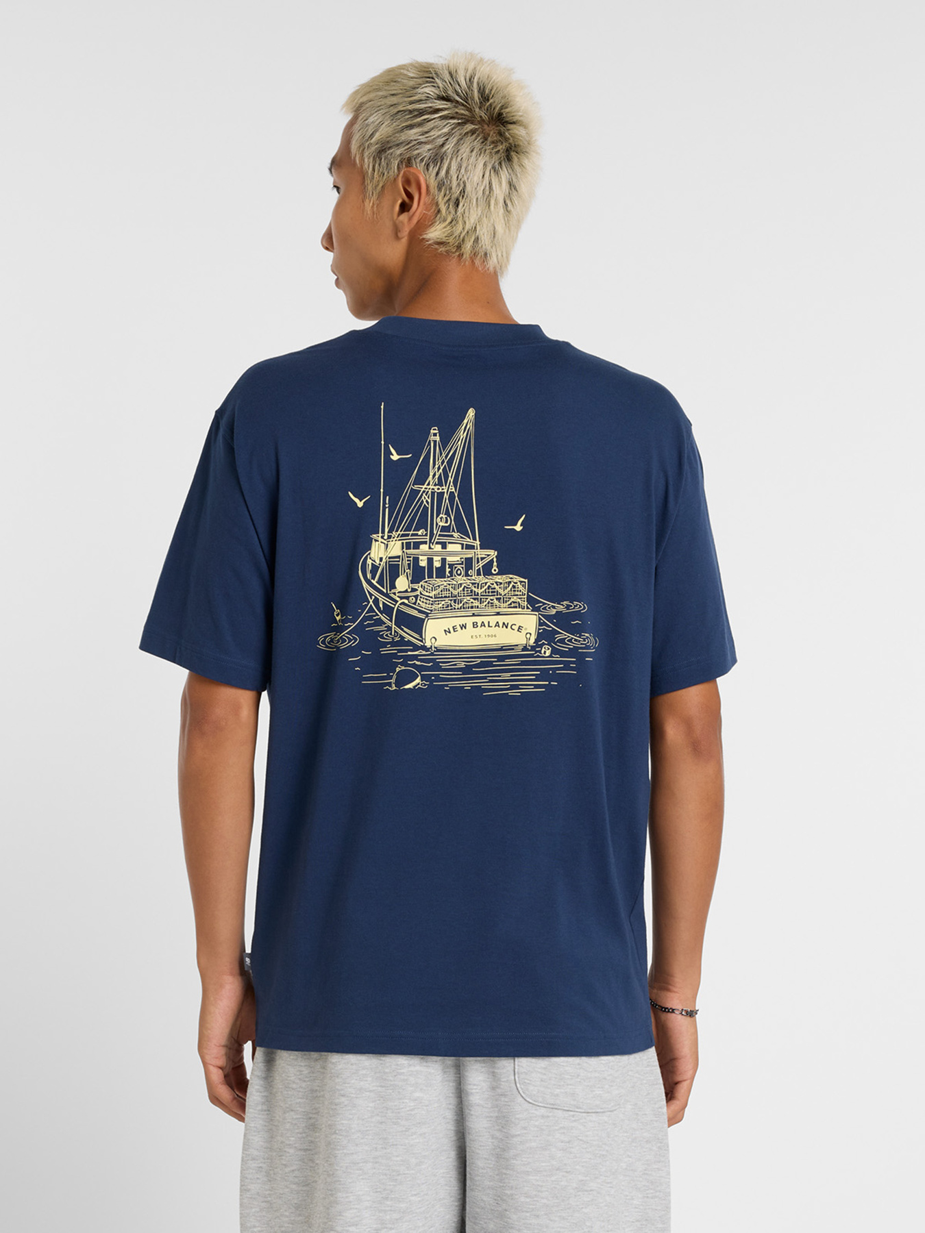 Футболка New Balance LOBSTER BOAT модель MT51923NNY Фото