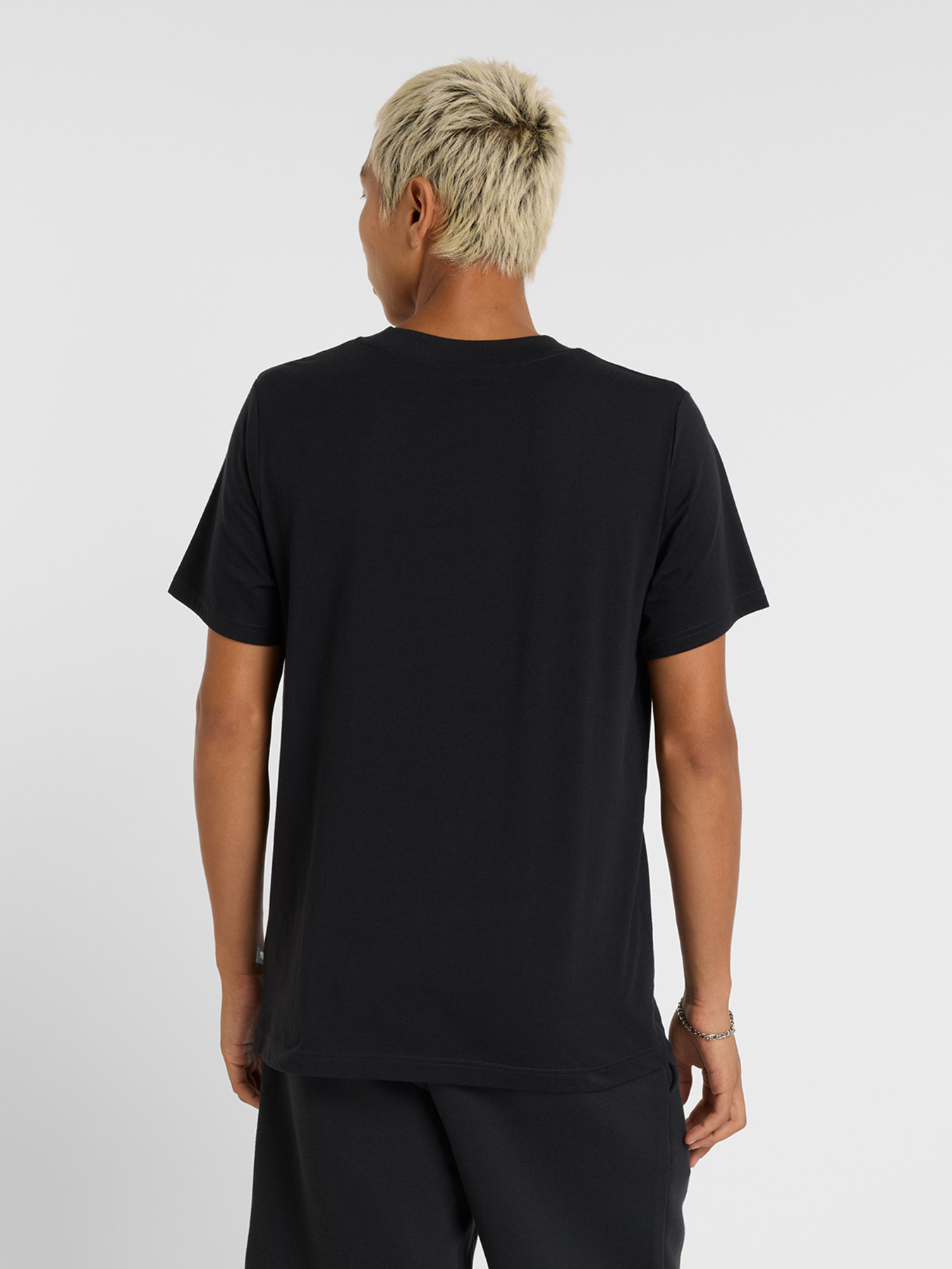 Футболка New Balance Sport Graphic модель MT51940BK Фото