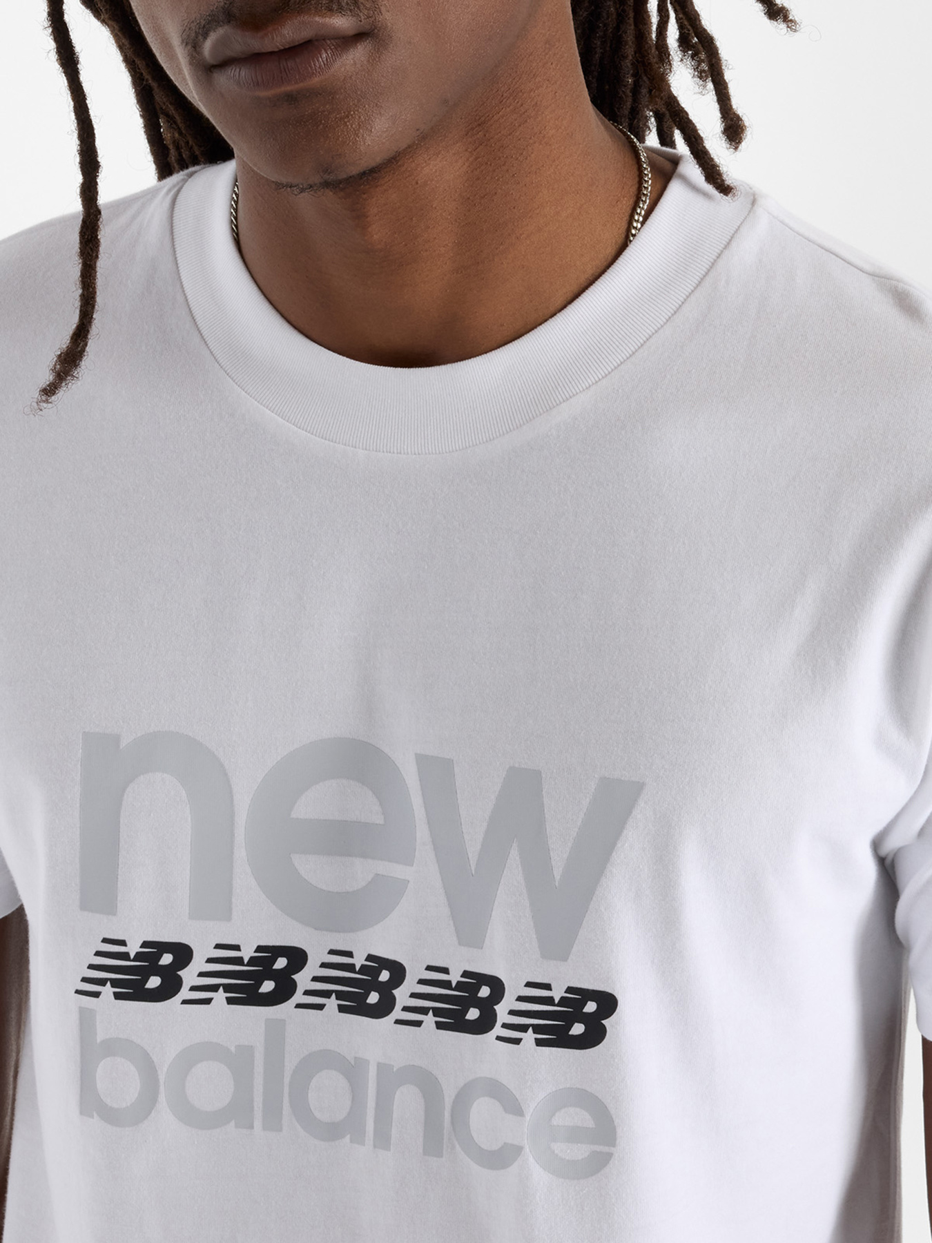 Футболка New Balance SPORT GRAPHIC модель MT51940WT Футболка New Balance SPORT GRAPHIC модель MT51940WT Фото