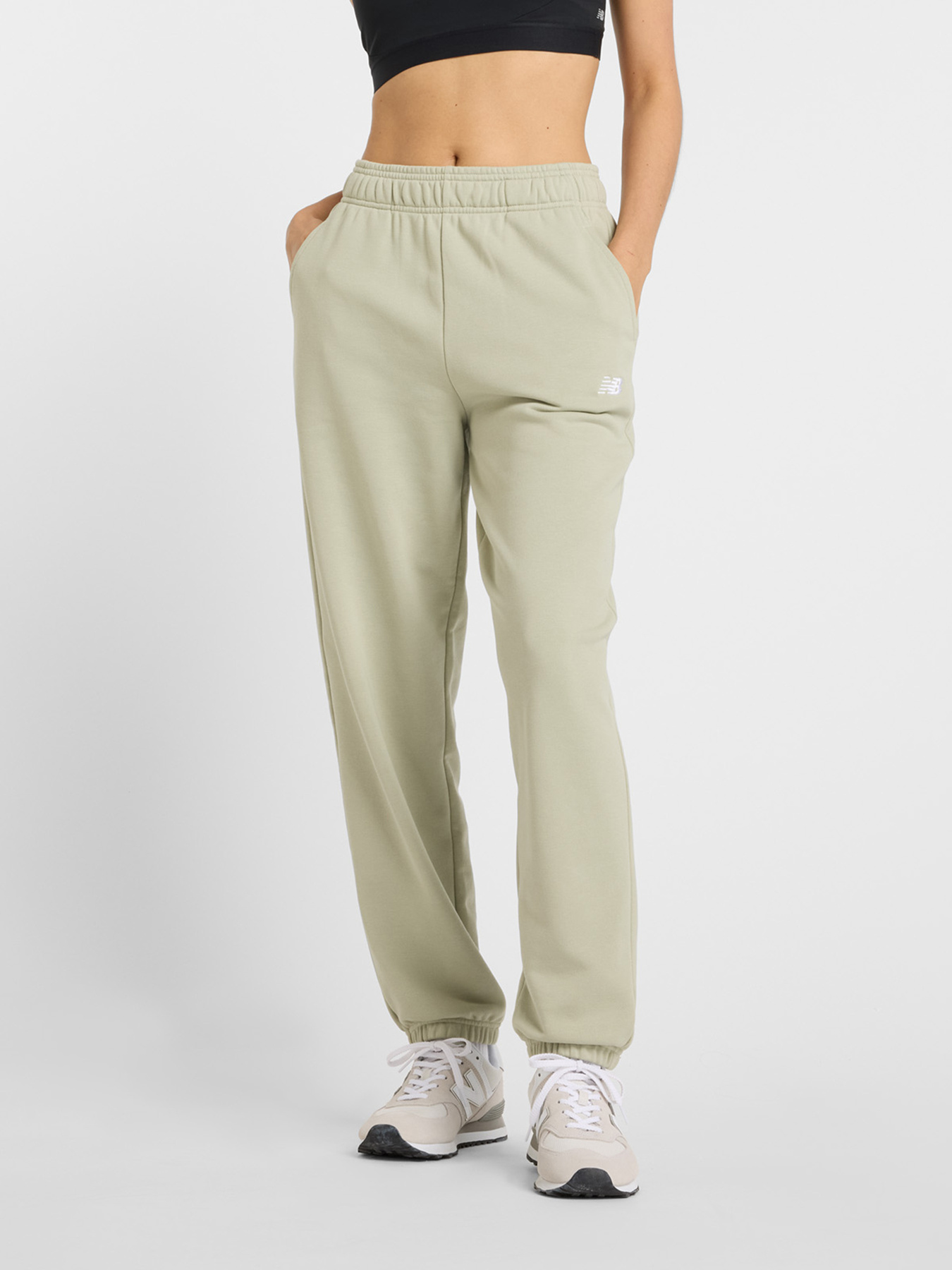 Штаны спортивные New Balance SPORT ESSENTIALS модель WP41500OVN Фото