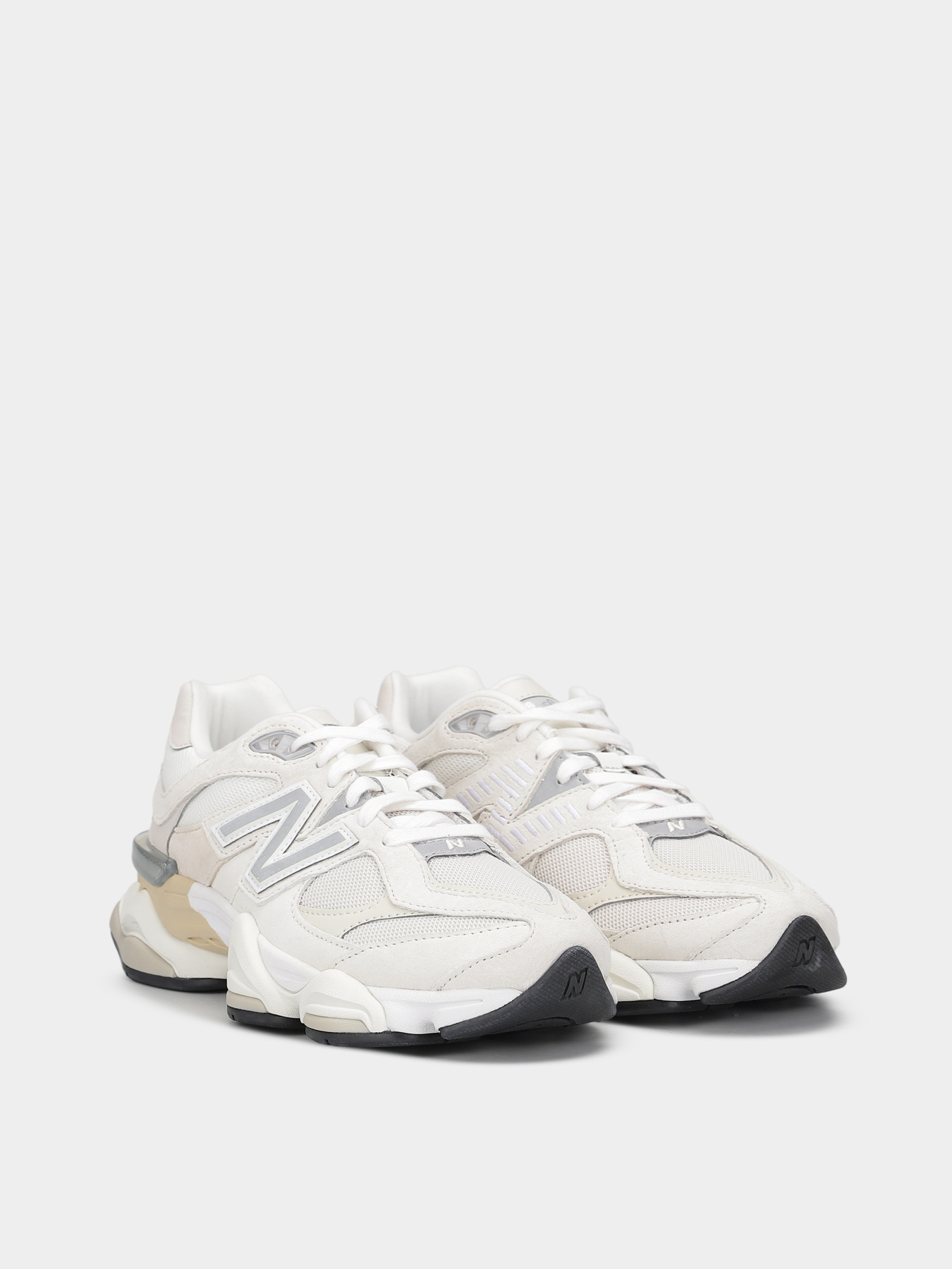 Кроссовки New Balance 9060 модель U9060WHT Фото