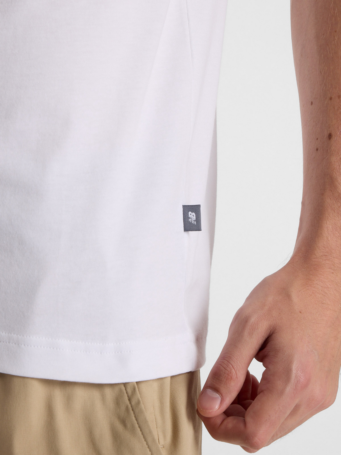 Футболка New Balance PROFESSIONAL ATHLETICS модель MT51933WT Фото