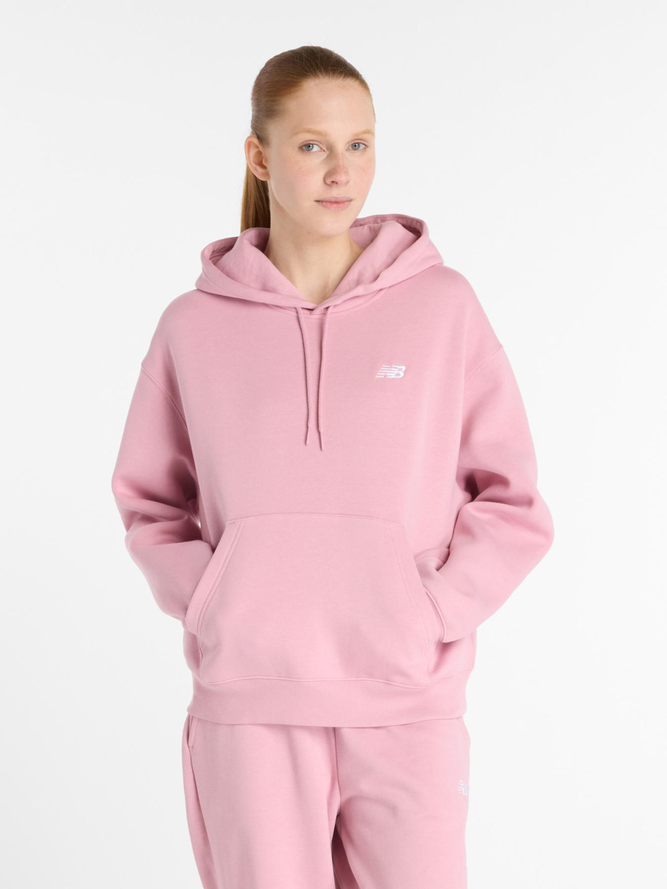 Худі New Balance ESSENTIALS модель WT41510PTF Худі New Balance ESSENTIALS модель WT41510PTF Фото