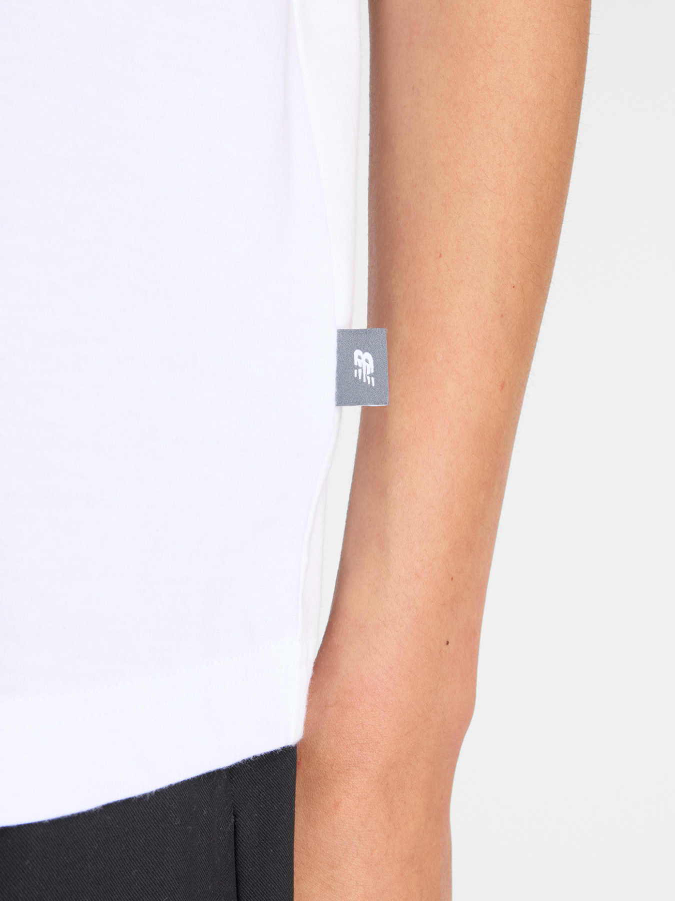 Футболка New Balance ATHLETICS PILE модель WT53932WT Фото