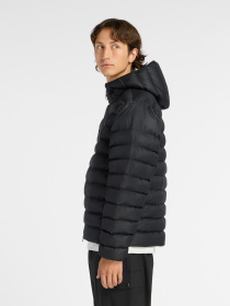 Зимняя куртка New Balance HOODED PUFFER модель MO53500BK Фото