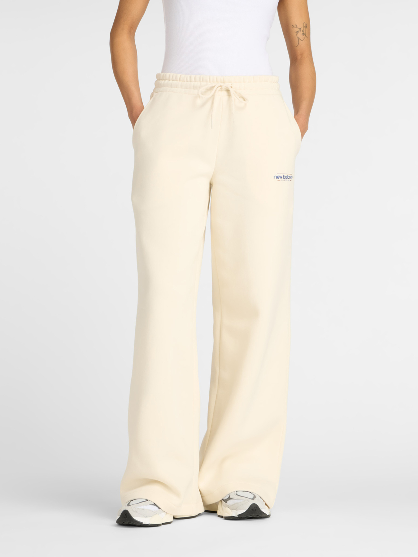 Штаны спортивные New Balance REIMAGINED модель WP53903LIN Фото