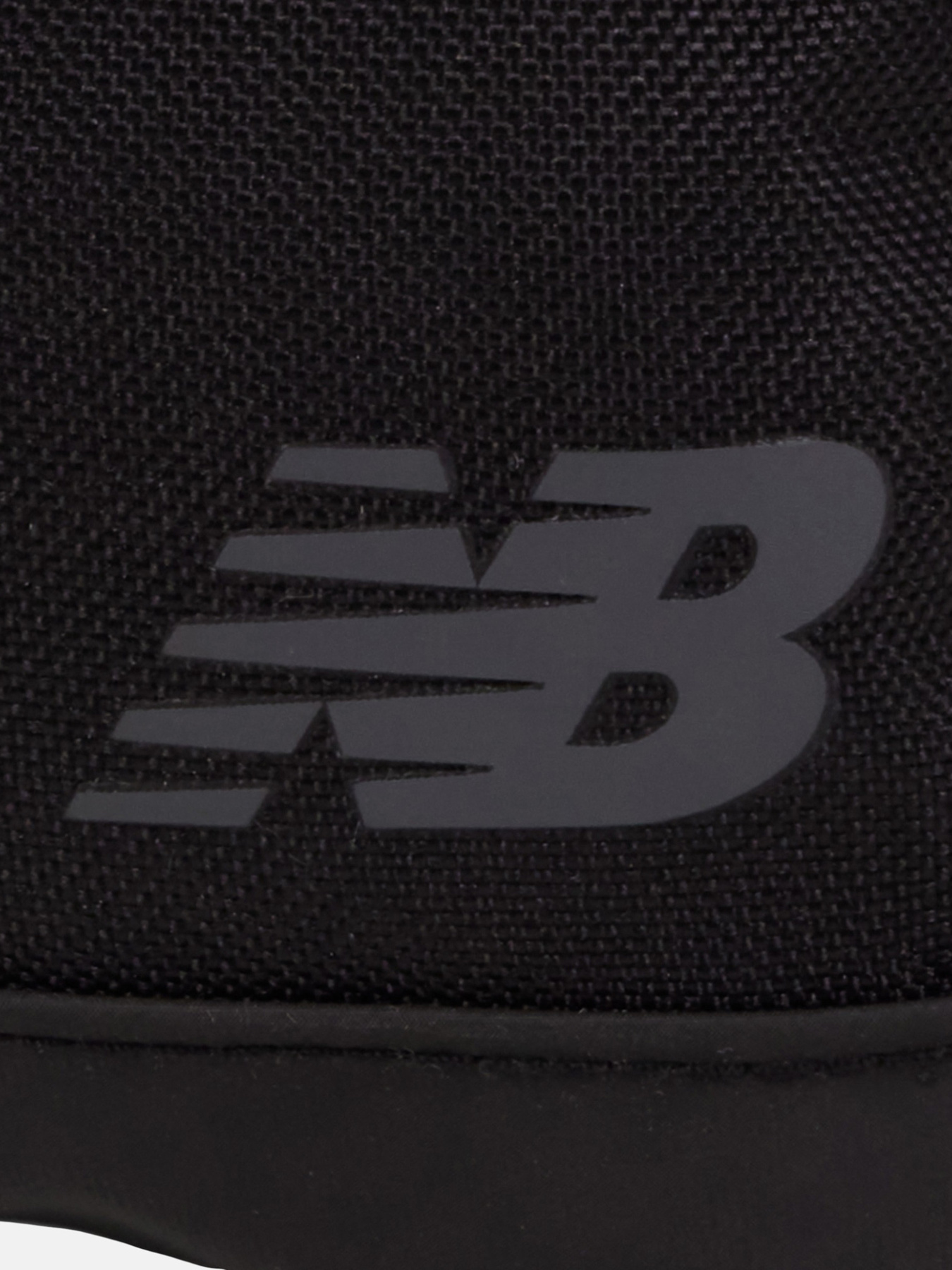 Кросс-боди New Balance ESSENTIAL модель LAB53514BK Фото