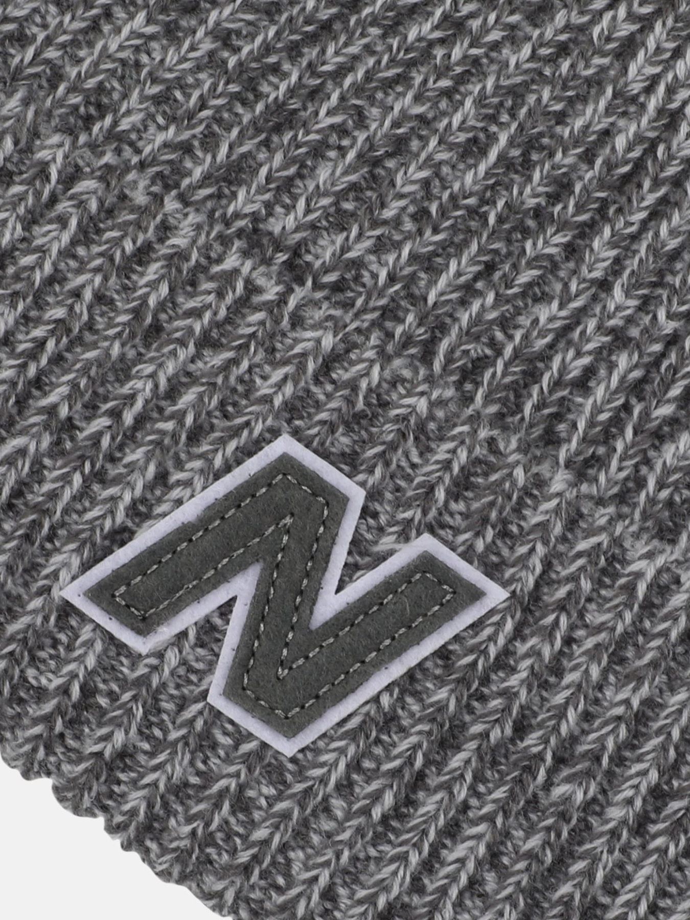 Шапка New Balance WINTER BLOCK V2.0 модель LAH53009CAS Фото