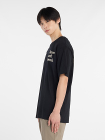 Футболка New Balance RUNNERS ARENT NORMAL модель MT53921BK Фото