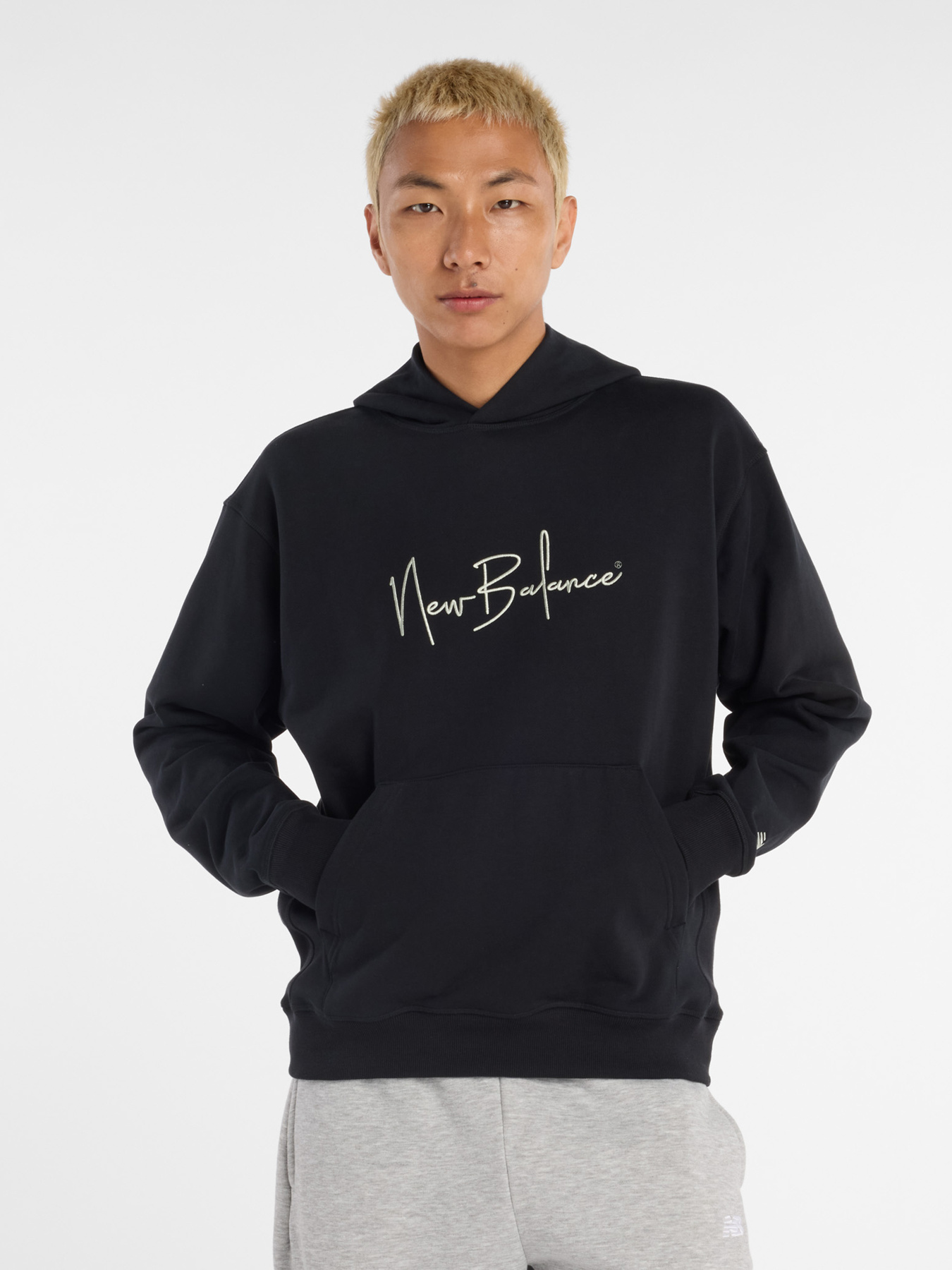 Худи New Balance ATHELTICS SIGNATURE модель MT53938BK Фото