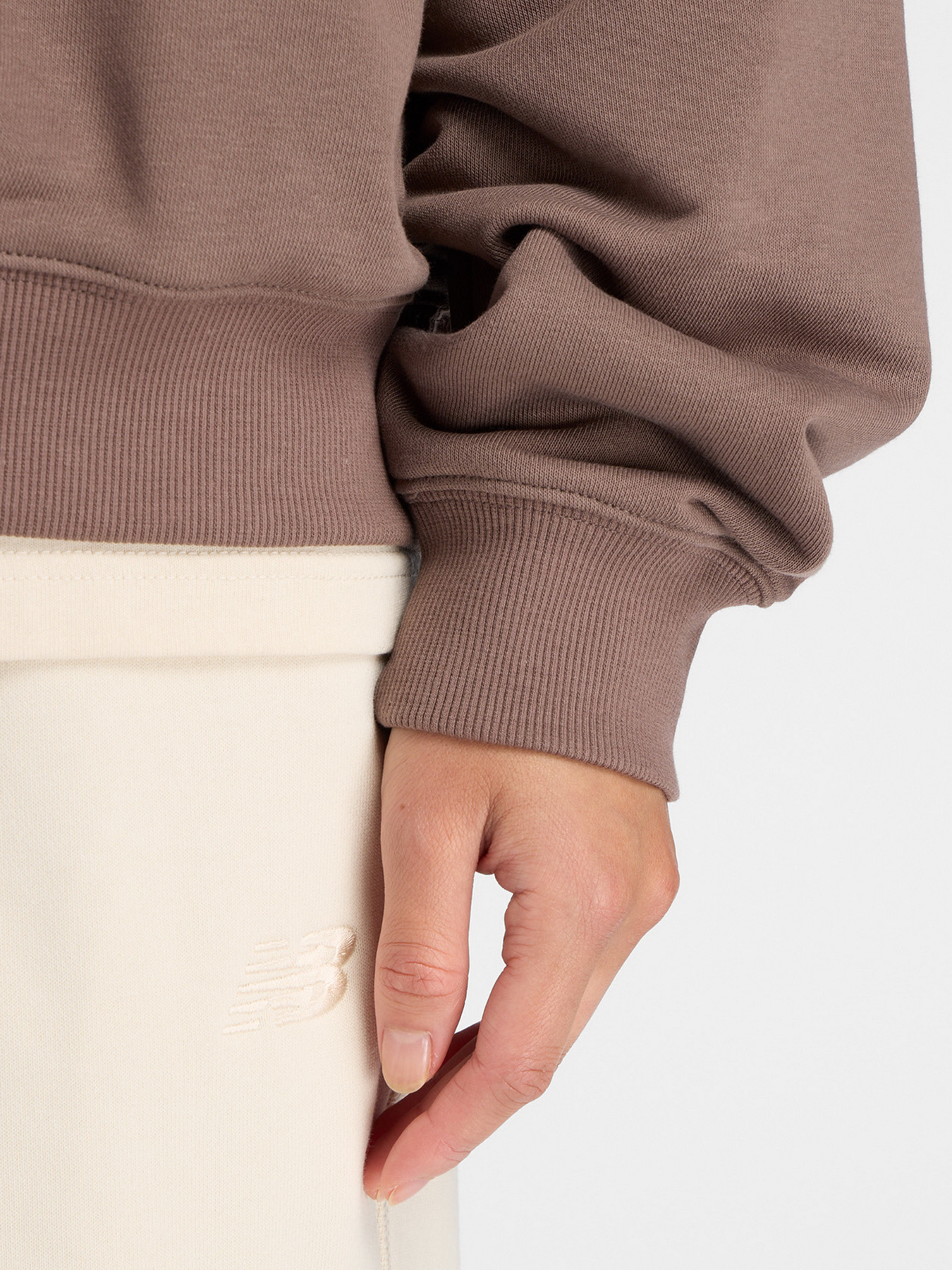 Свитшот New Balance SPORT ESSENTIALS FRENCH TERRY модель WT41508ABP Фото