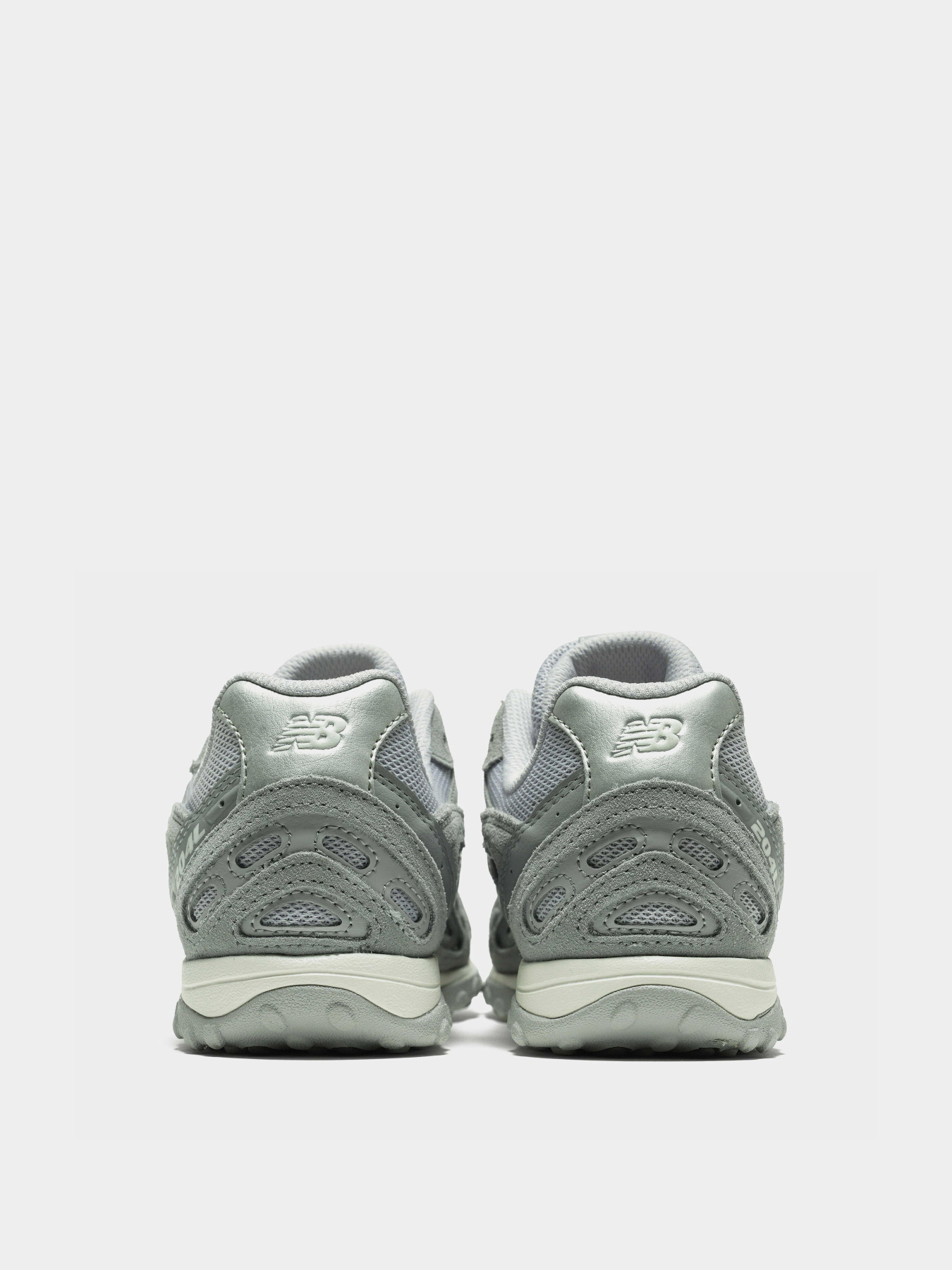 Кроссовки New Balance 204 модель U204L42A Кроссовки New Balance 204 модель U204L42A Фото
