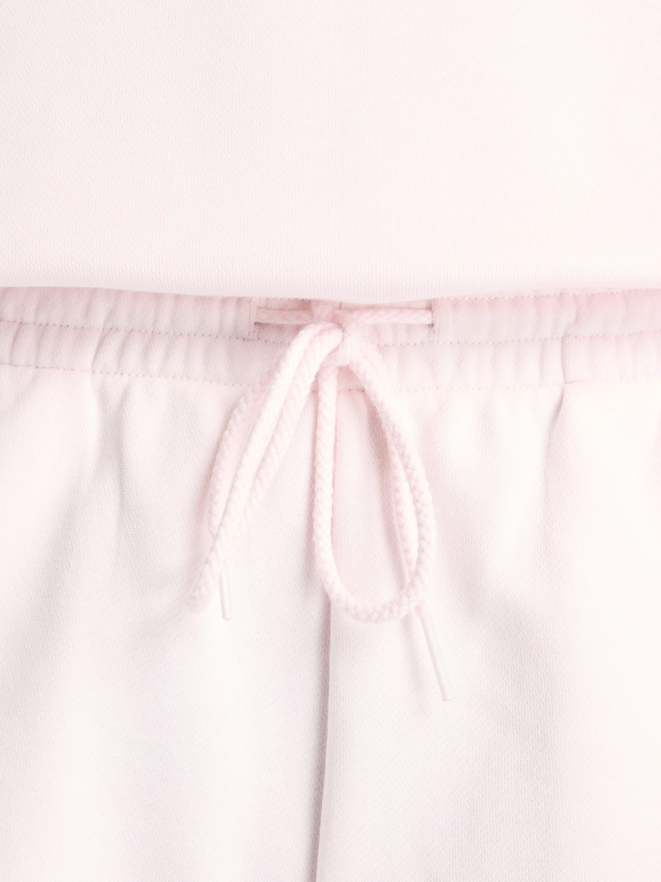 Шорты New Balance SPORT ESSENTIALS FRENCH TERRY модель WS41500AAA Фото