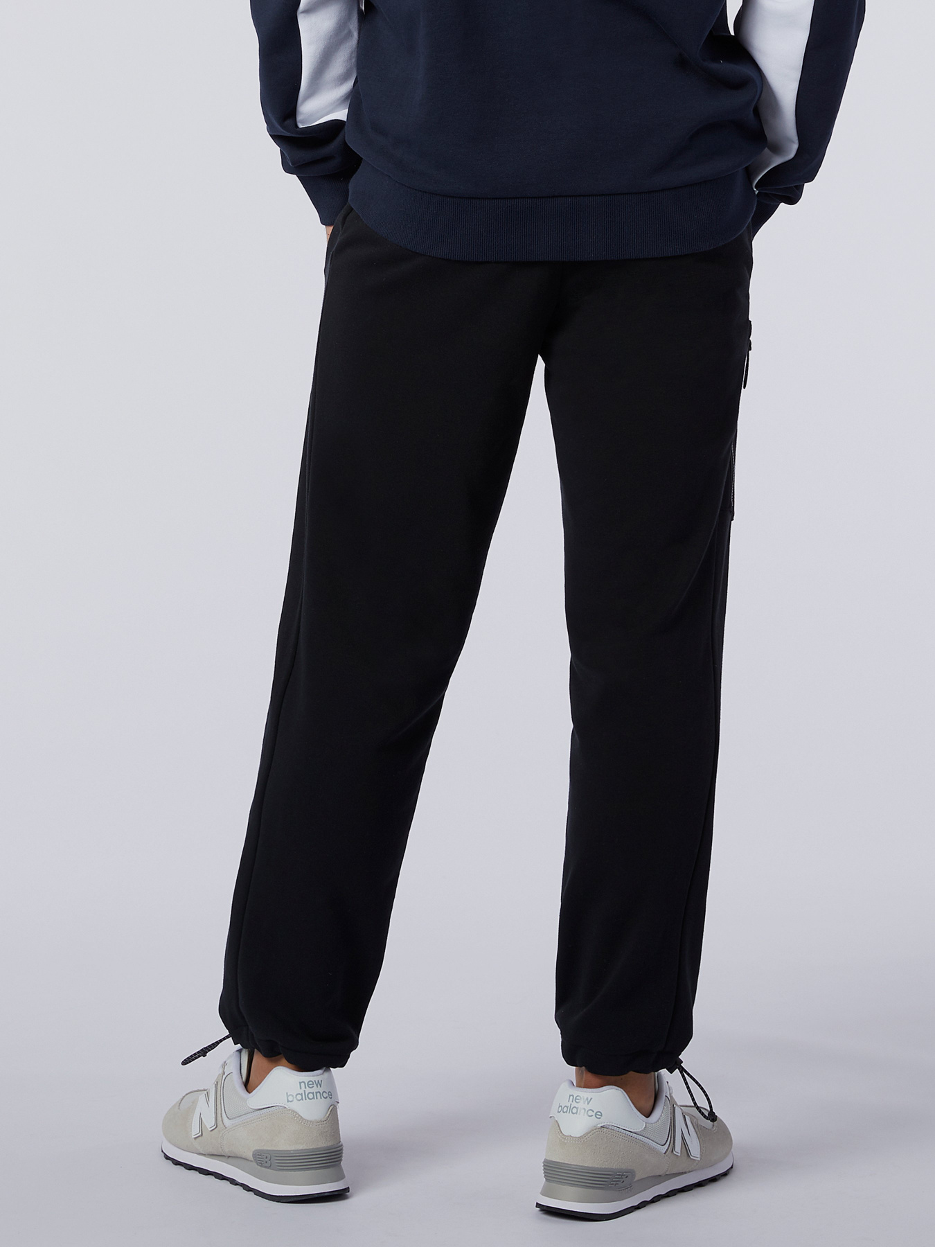 Штаны спортивные New Balance Athletics Fleece модель MP11501BK Фото