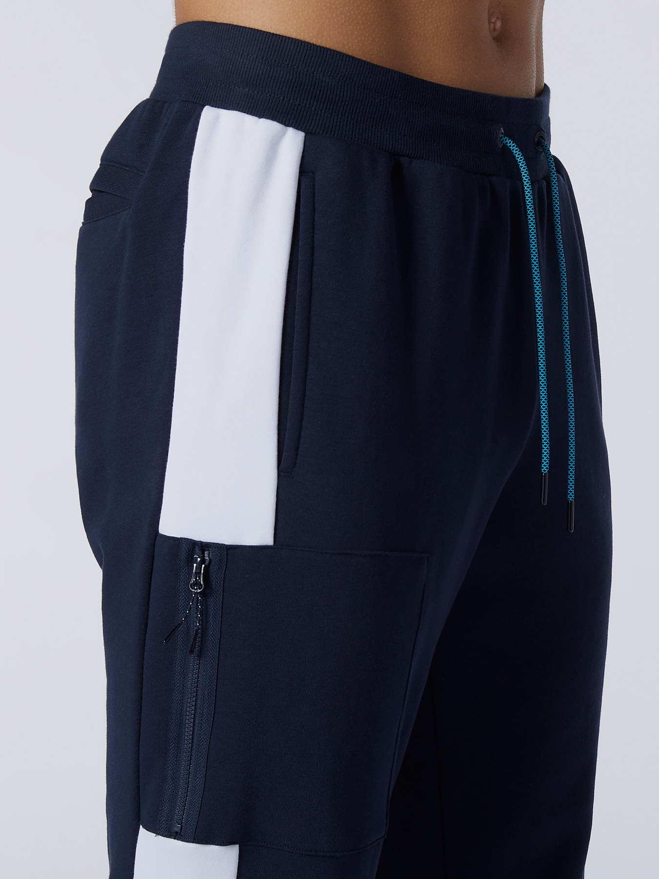 Штаны спортивные New Balance Athletics Fleece модель MP11501ECL Фото