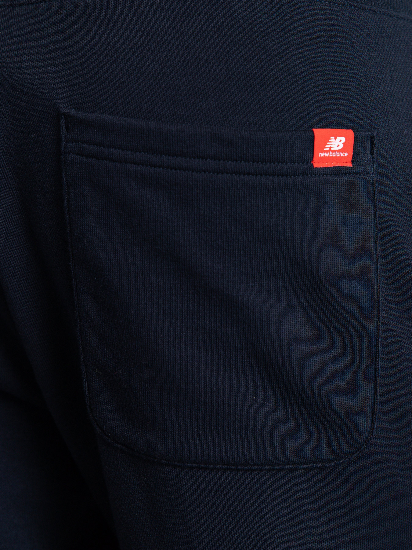 Штаны спортивные New Balance Essentials модель MP11590ECL Фото