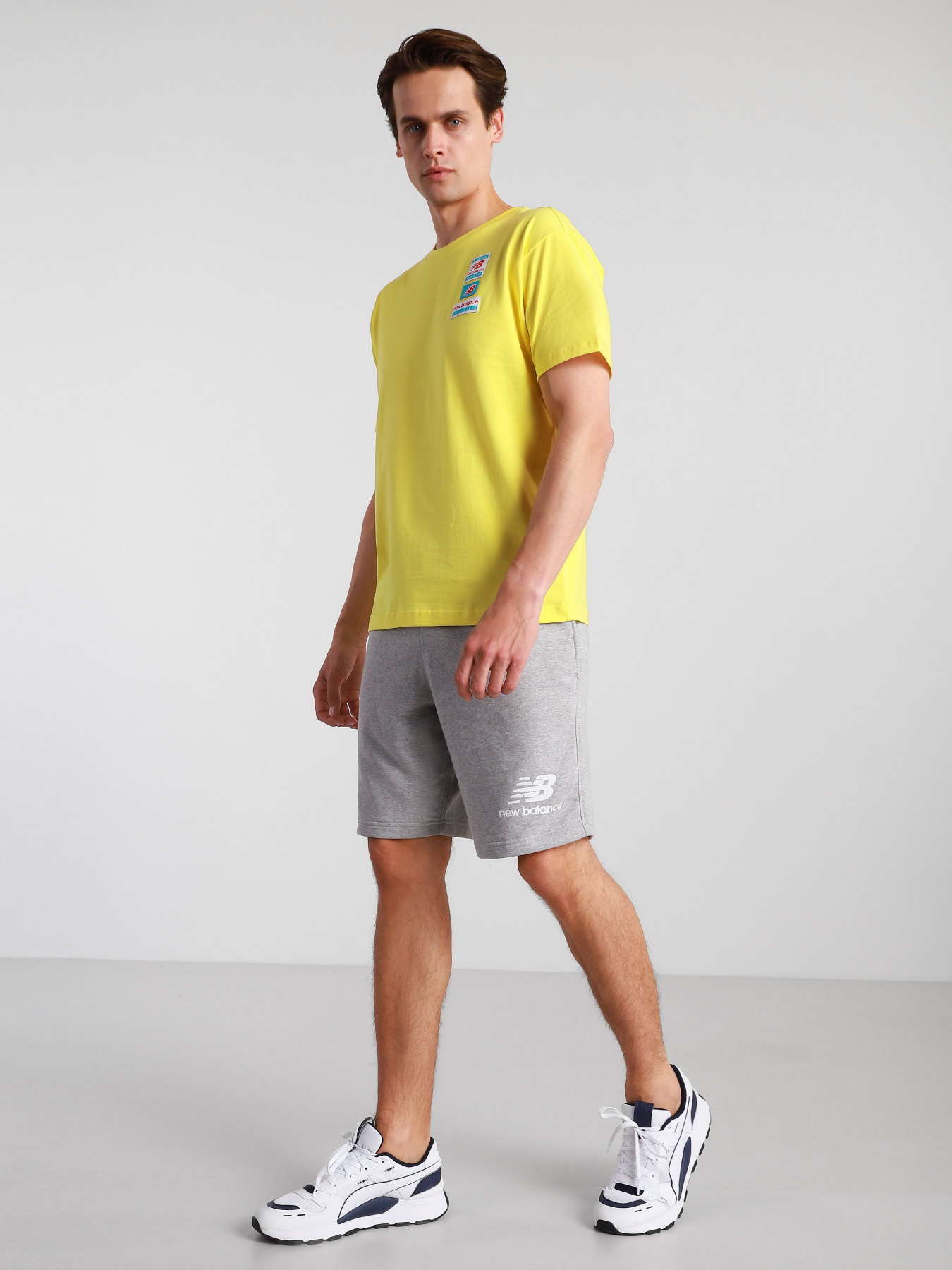 Повсякденні шорти New Balance Essentials Stacked Logo модель MS03558AG Фото