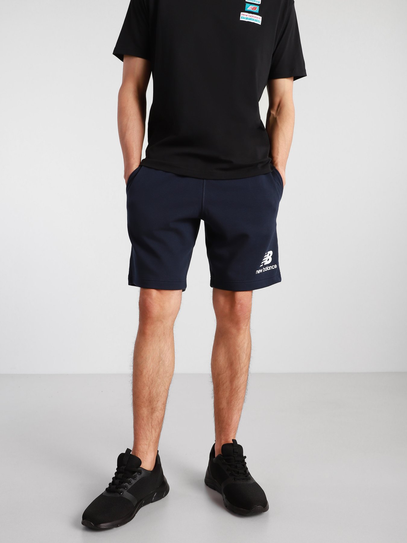 Шорты New Balance Essentials Stacked Logo модель MS03558ECL Фото