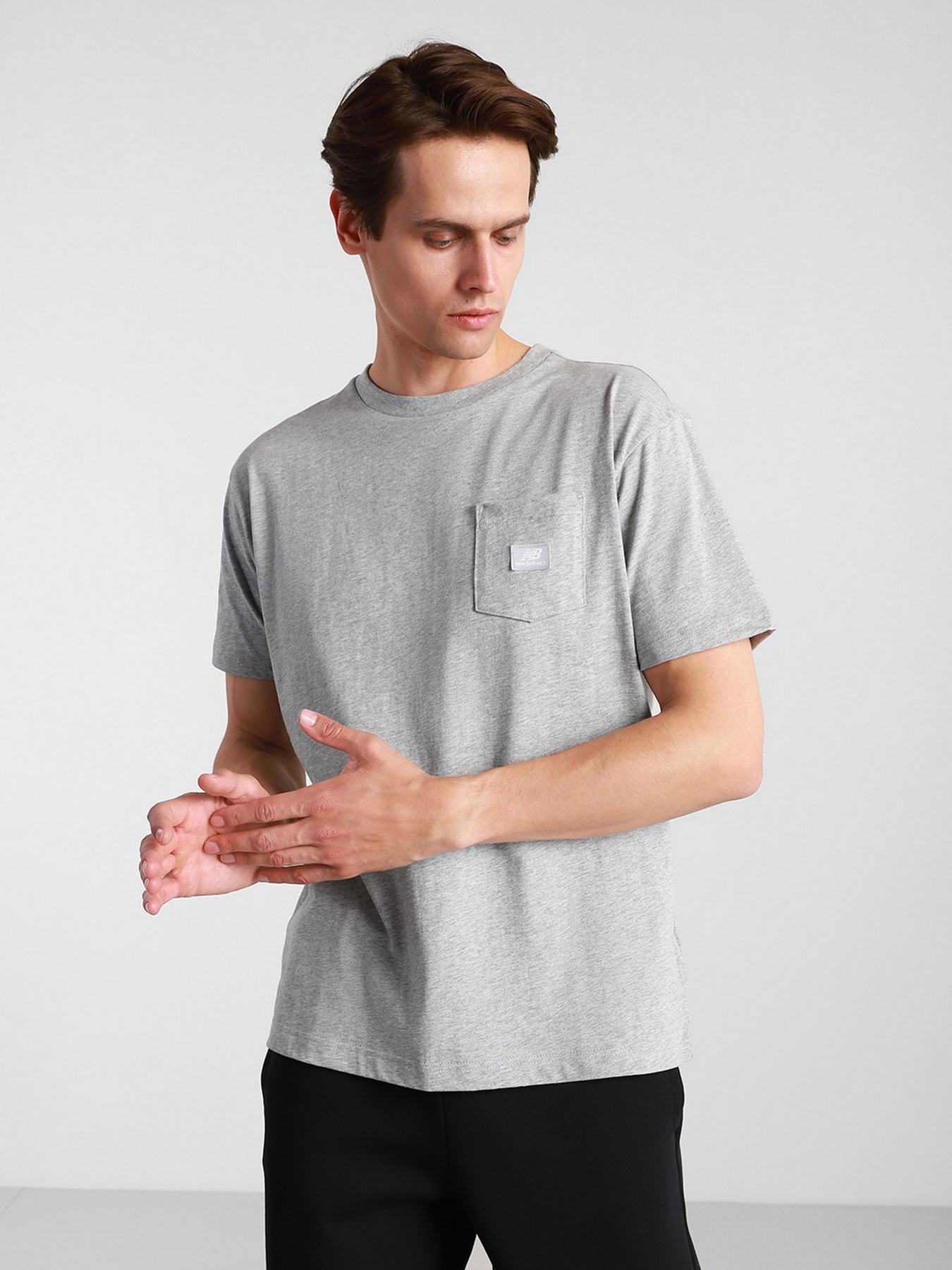 Футболка New Balance Athletics Pocket модель MT01567AG Фото