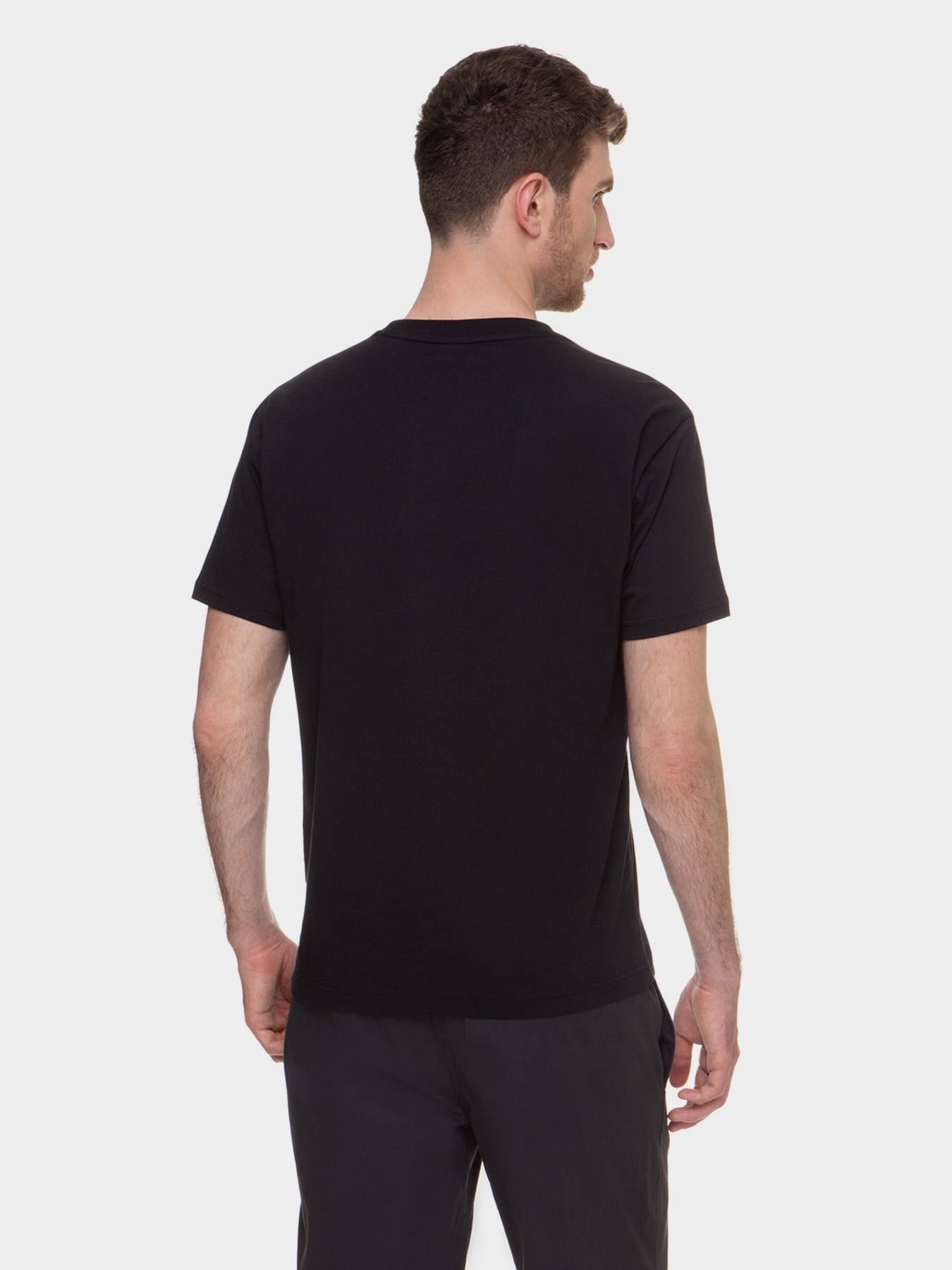 Футболка New Balance Athletics Pocket модель MT01567BK Фото