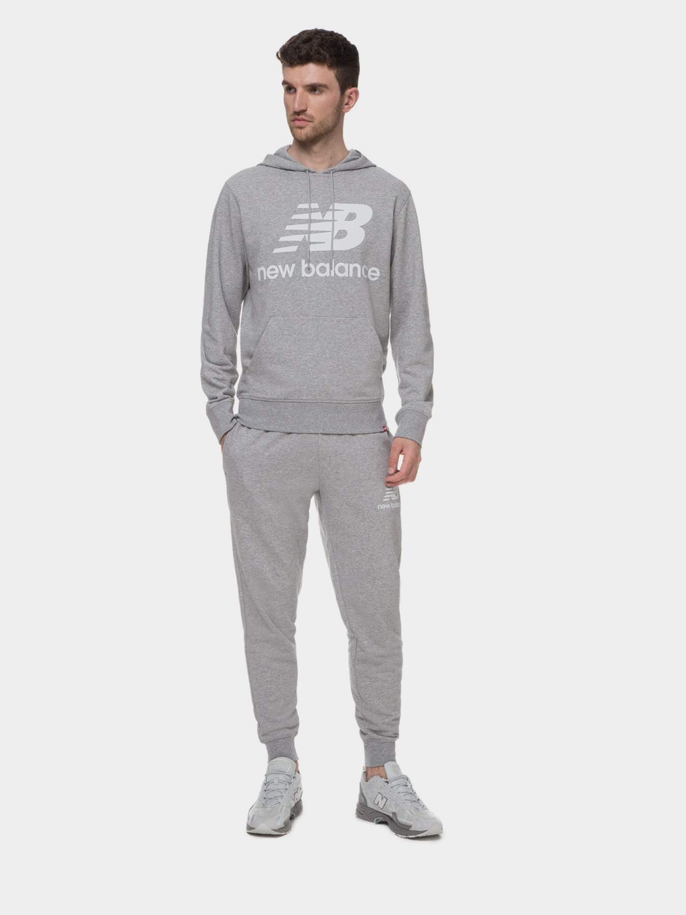 Худі New Balance Essentials Stacked Logo модель MT03558AG Фото