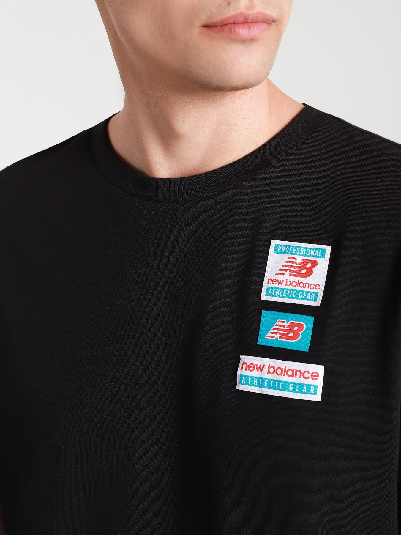 Футболки и поло New Balance Essentials модель MT11516BK Фото